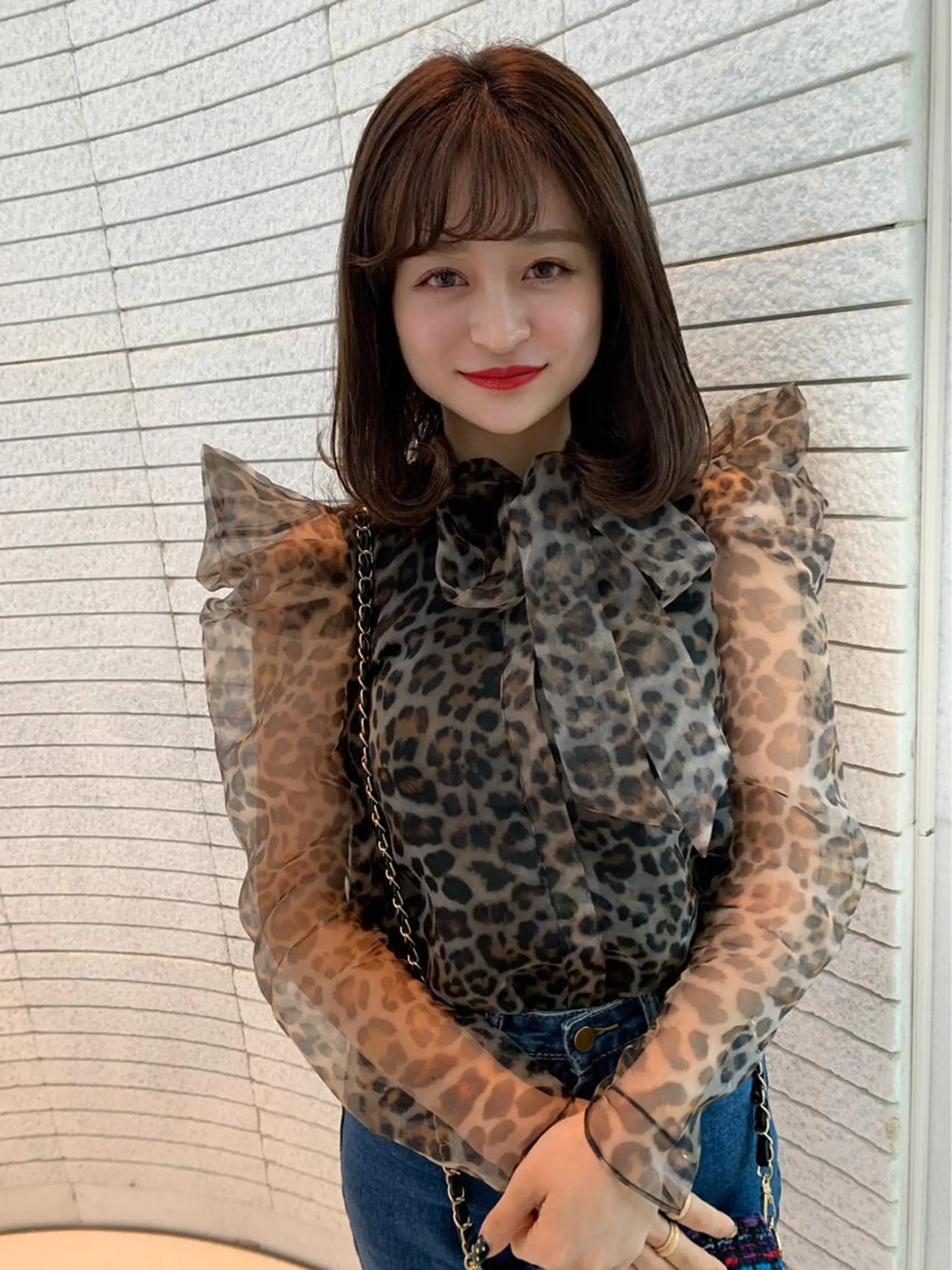 ミディアム カラー Lolonois梅田 スタッフのヘアスタイル