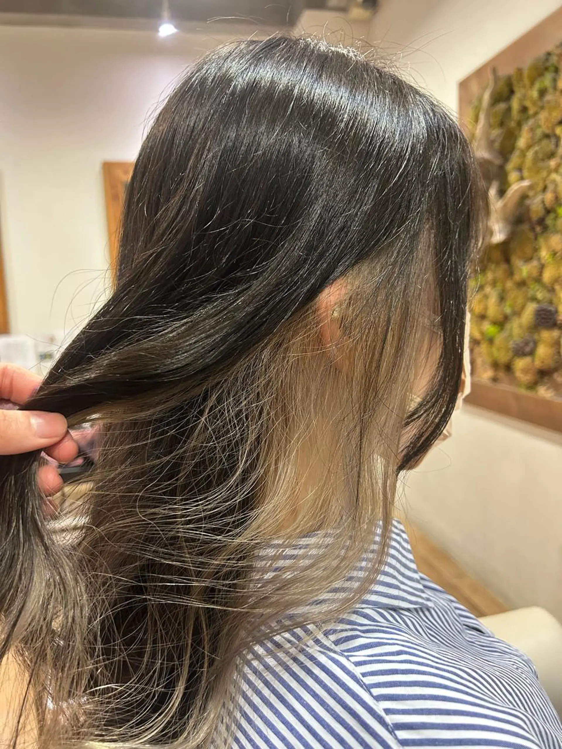 ロング 平野 佑有のヘアスタイル