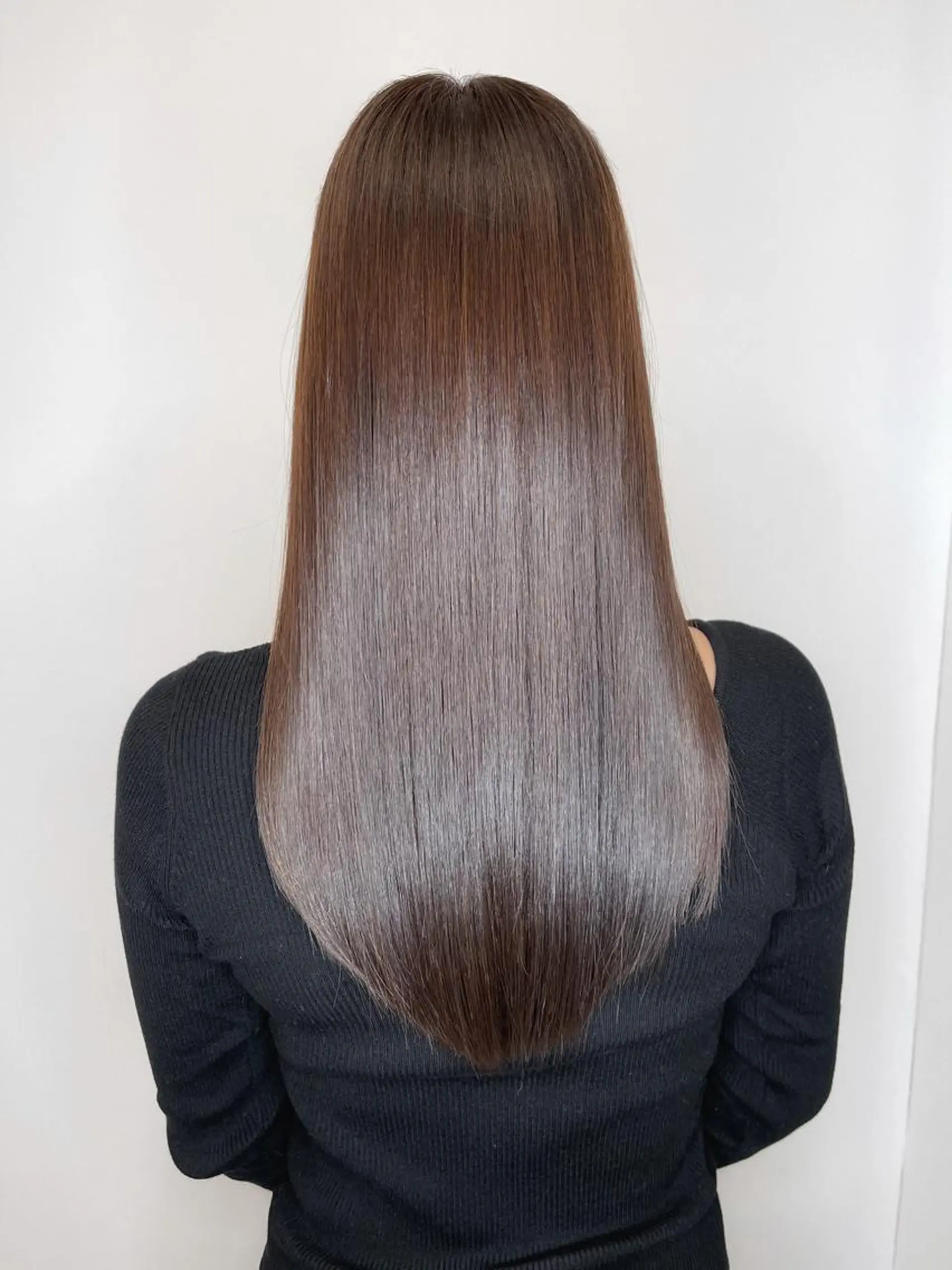 ロング biscohair 髪にドラマを。のヘアスタイル