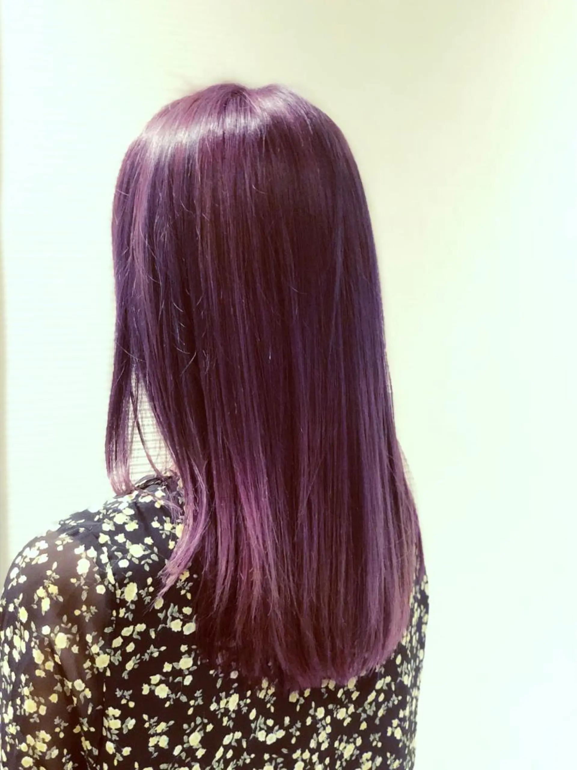 セミロング 能登谷 きよのヘアスタイル