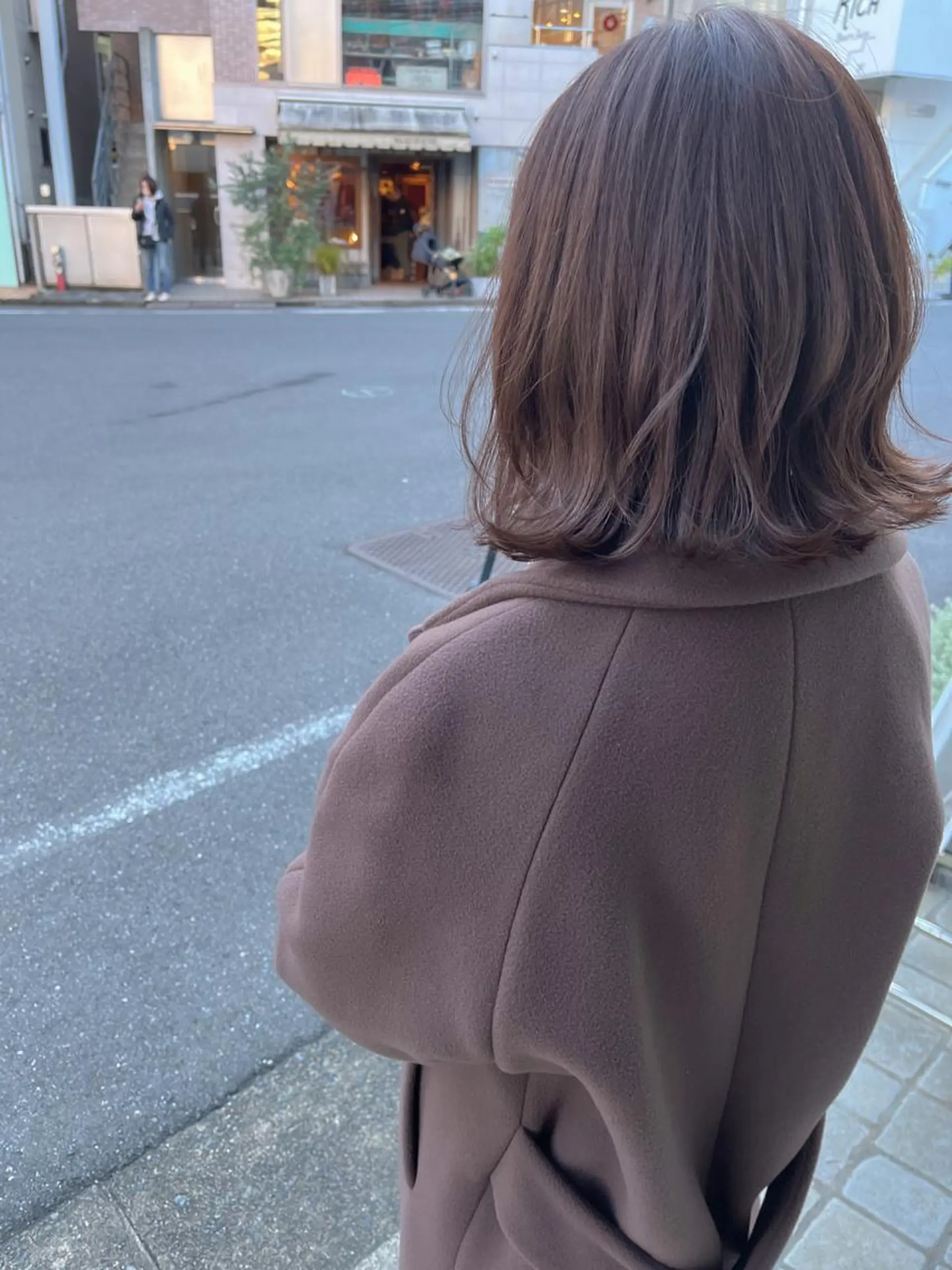 ショート カラー 切りっぱなしボブ 透明感カラー ラベンダーカラー ボブ レイヤーカット stylist  ＊ mahoのヘアスタイル