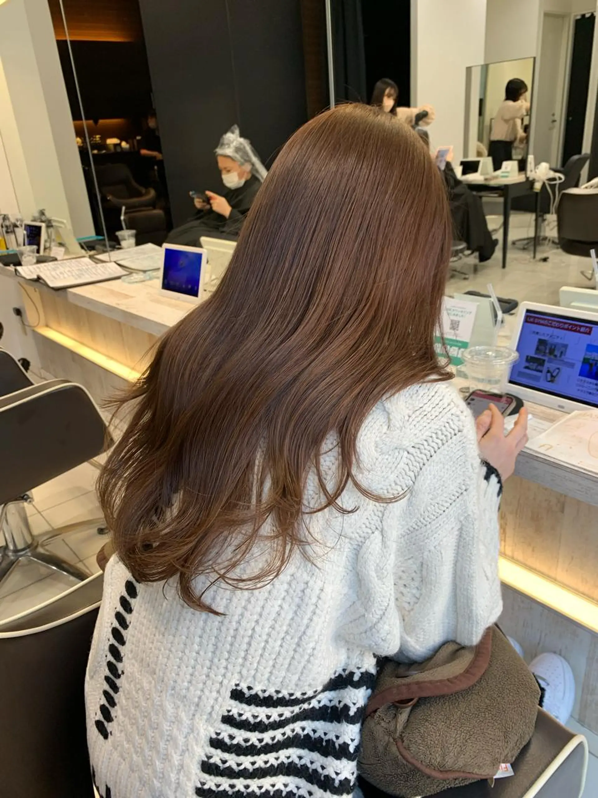 ロング カラー ブラウンカラー ピンクカラー ヘアカラー トリートメント 🌫️縮毛矯正/髪質 改善/ゆずる🌫️のヘアスタイル