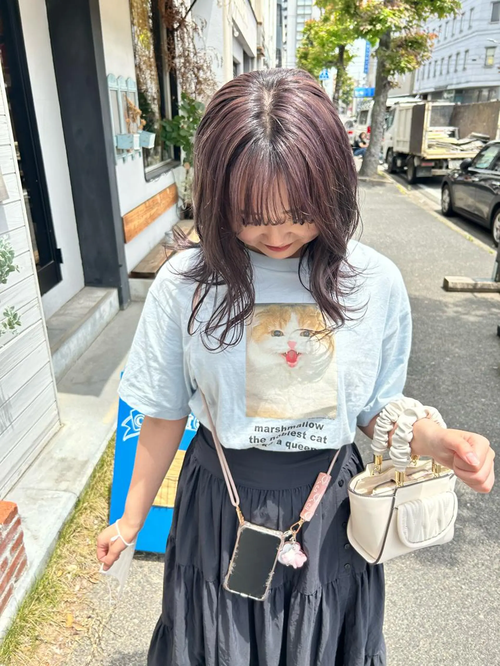 ミディアム カット ヘアカラー トリートメント 問屋町chapter 日笠快生のヘアスタイル