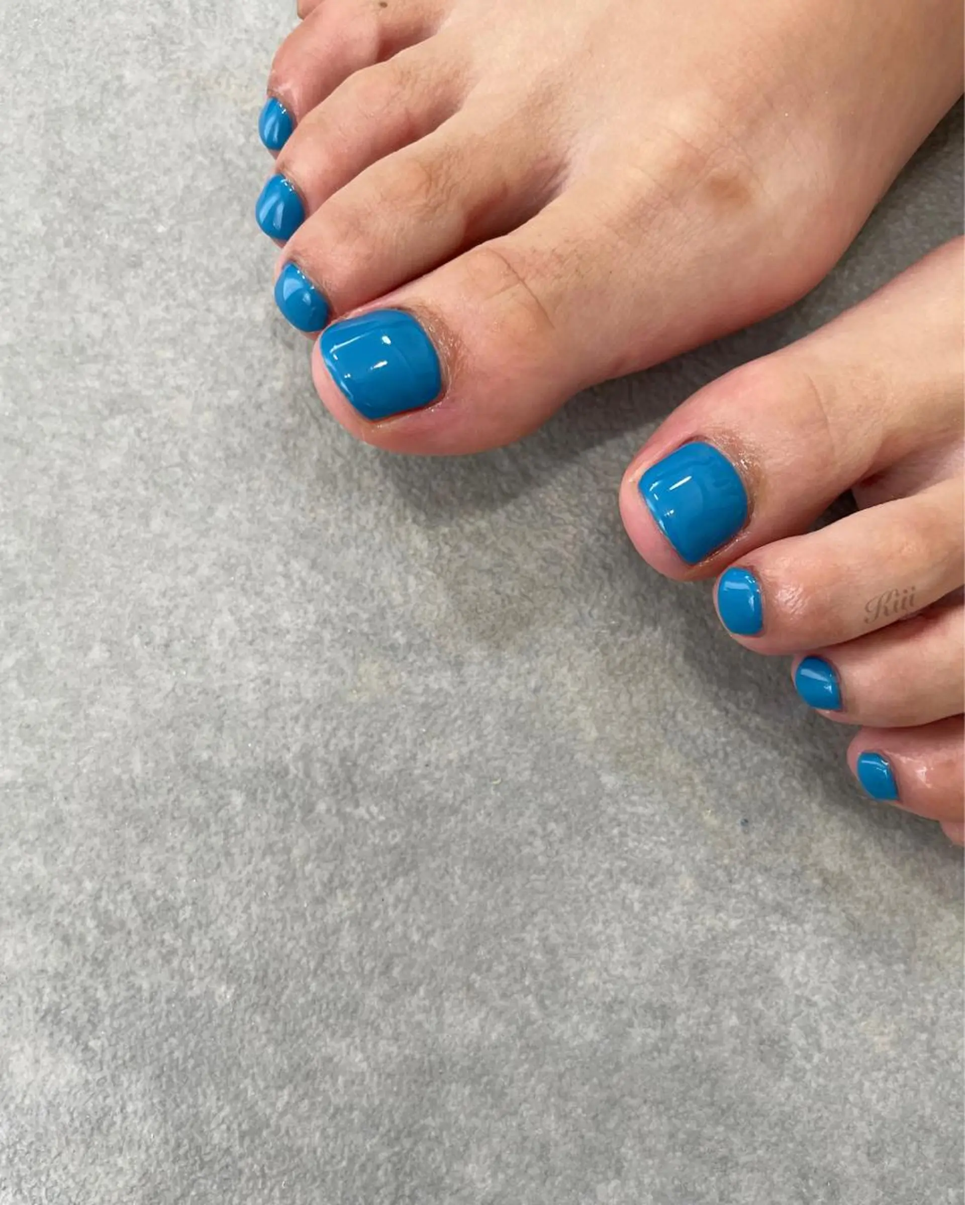 ネイル フットネイル ハンドネイル フットネイル kiii.__ ✴︎*のネイルデザイン