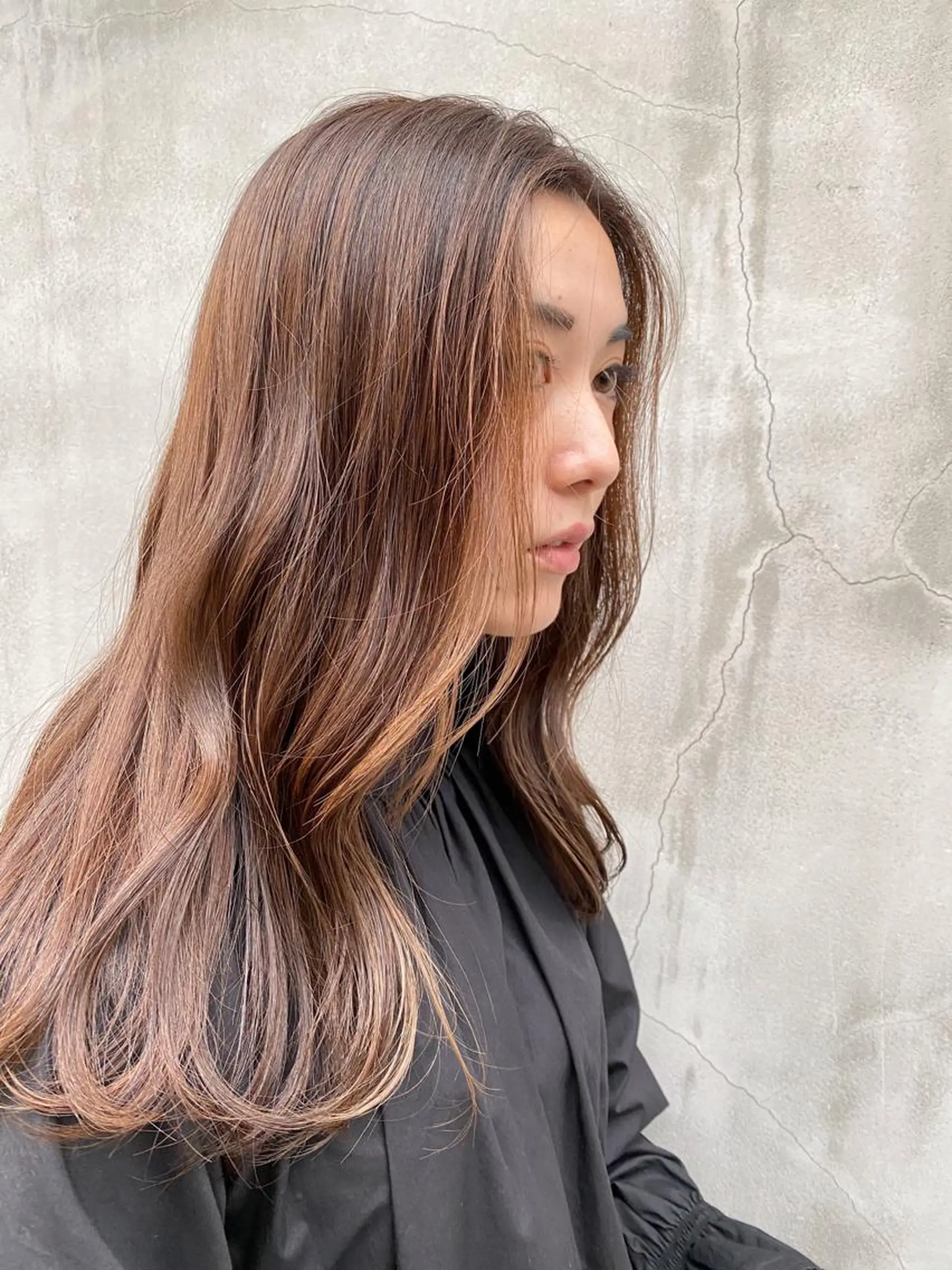 ロング カラー ベージュカラー ハイライトカラー インナーカラー ミルクティーベージュ ハイライト saki🌼ボブ× 透明感カラー🌼のヘアスタイル