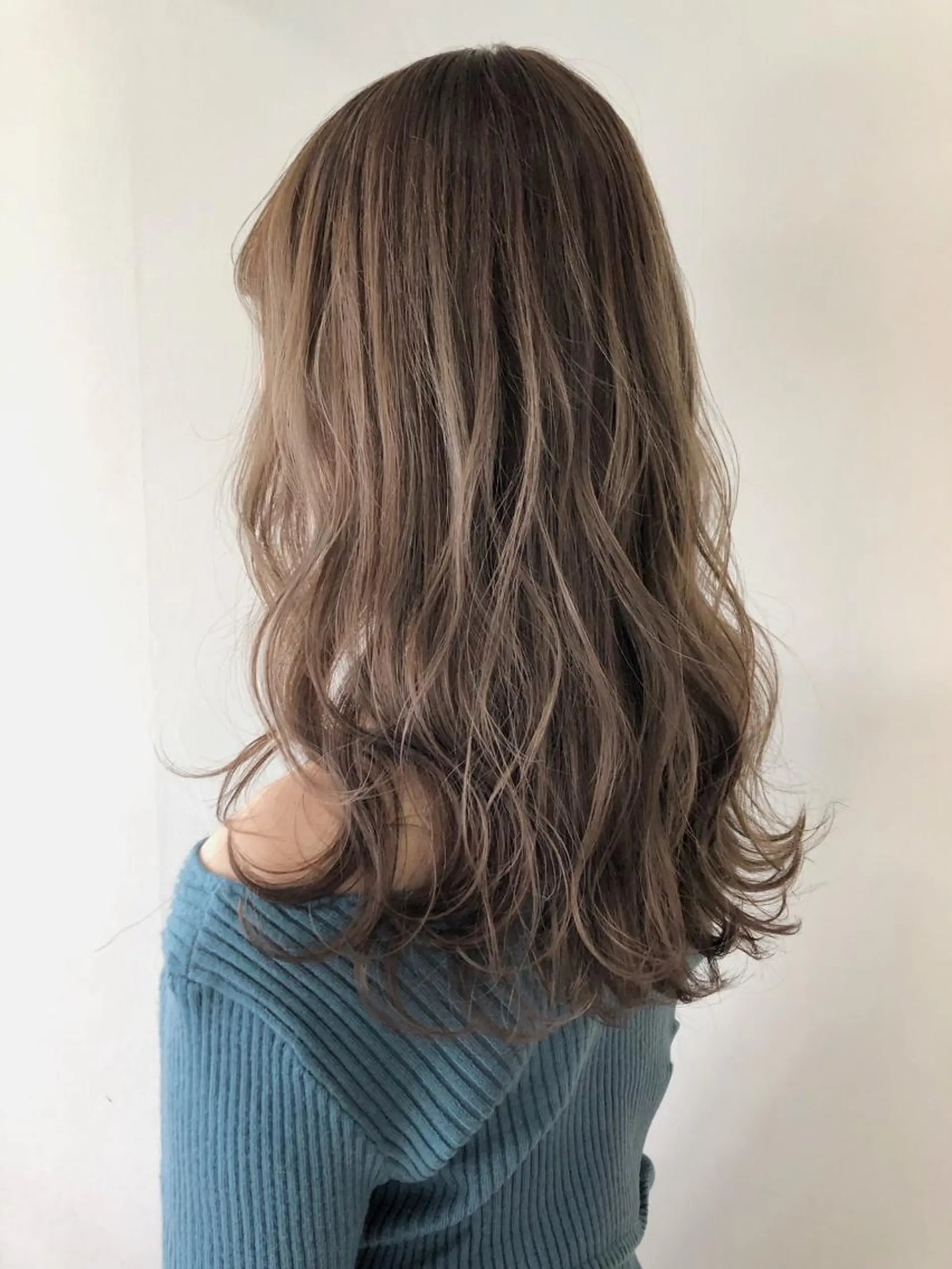 セミロング ハイライト ボブ/レイヤー 🌟梅田盛一🌟のヘアスタイル