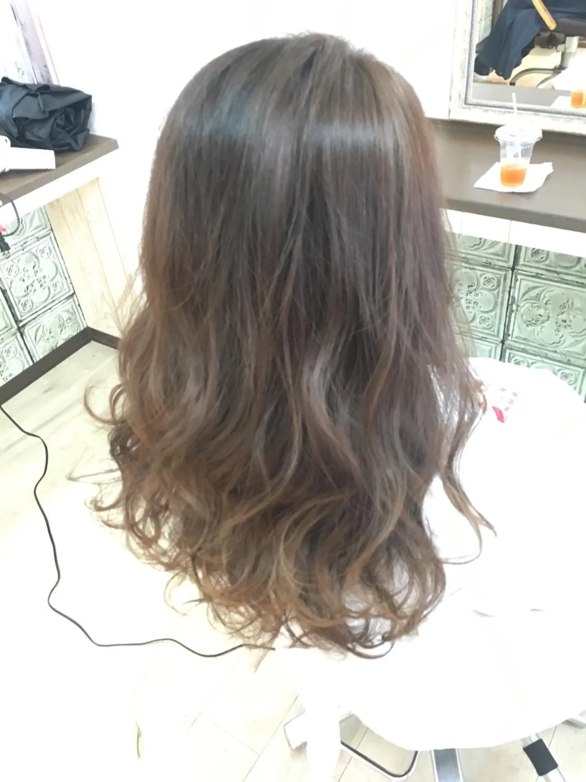 ロング ヘアカラー トリートメント トレヴァー デルチザンのヘアスタイル