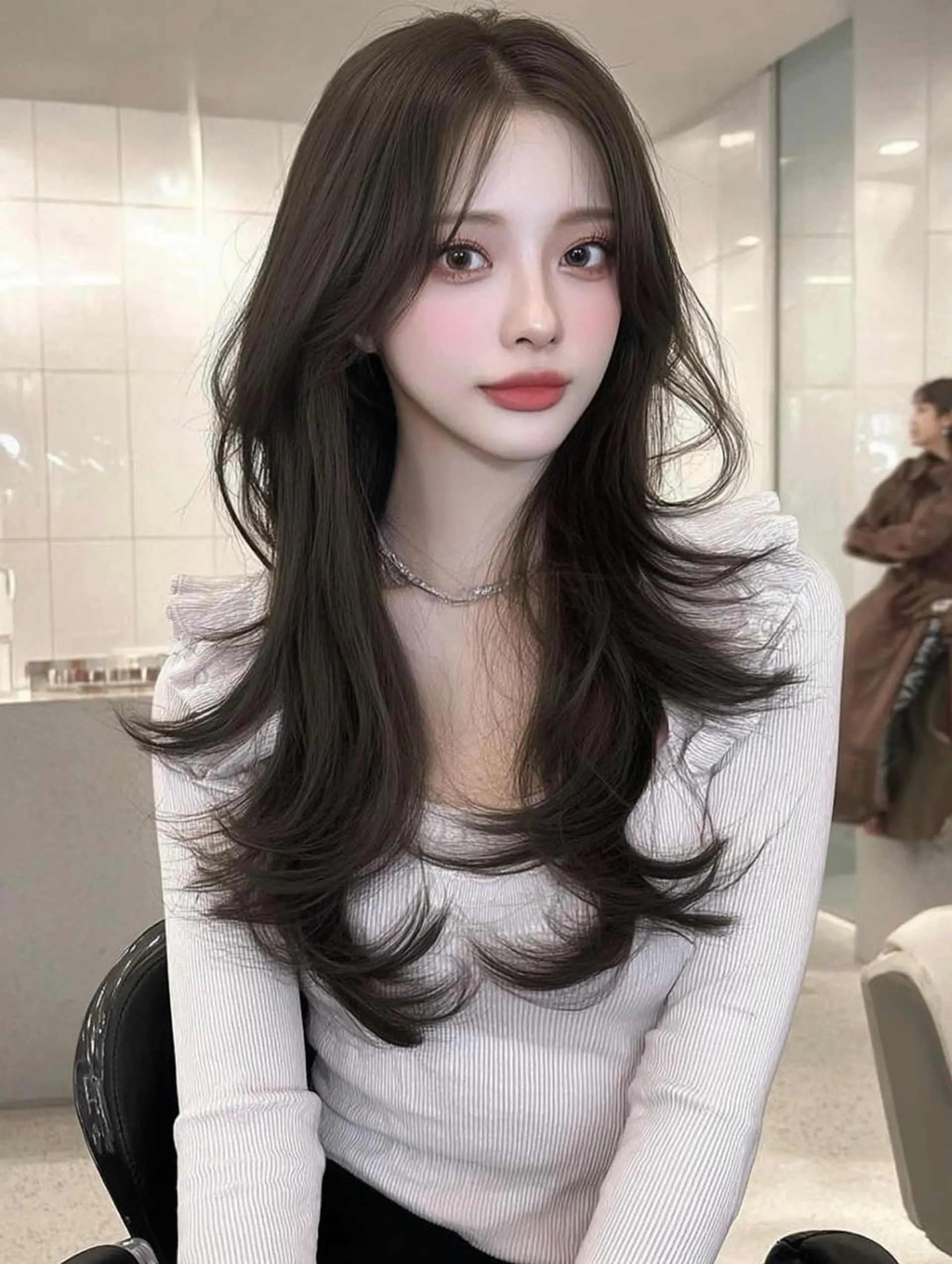 ロング ボブ 顔まわりレイヤー 髪質改善 韓国風ヘア レイヤーカット カット ヘアカラー 大久保 雪乃🌛のヘアスタイル