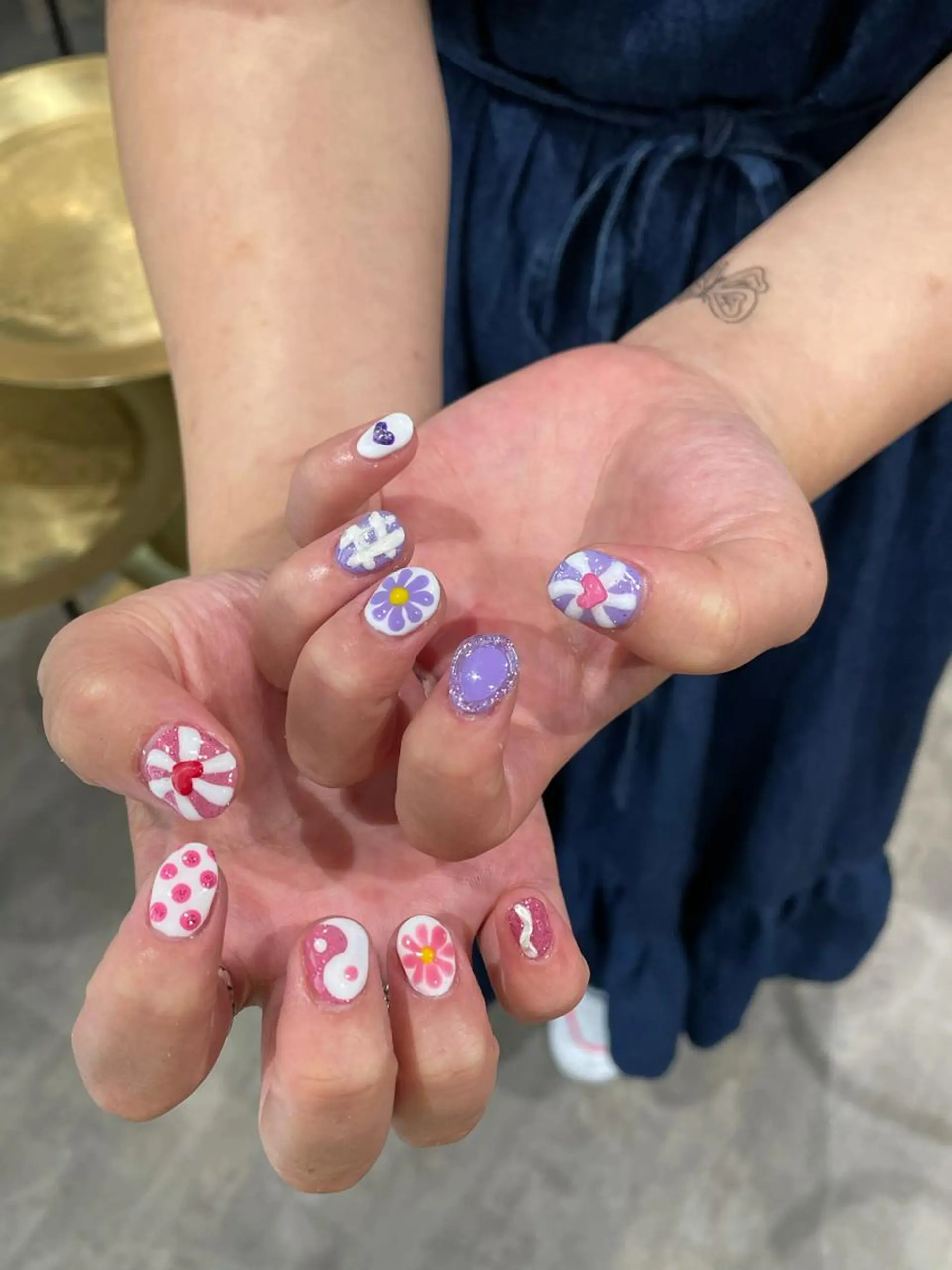 ネイル ピンク パープル ハンドネイル ナチュラル透明感🌱 小山美樹子のヘアスタイル