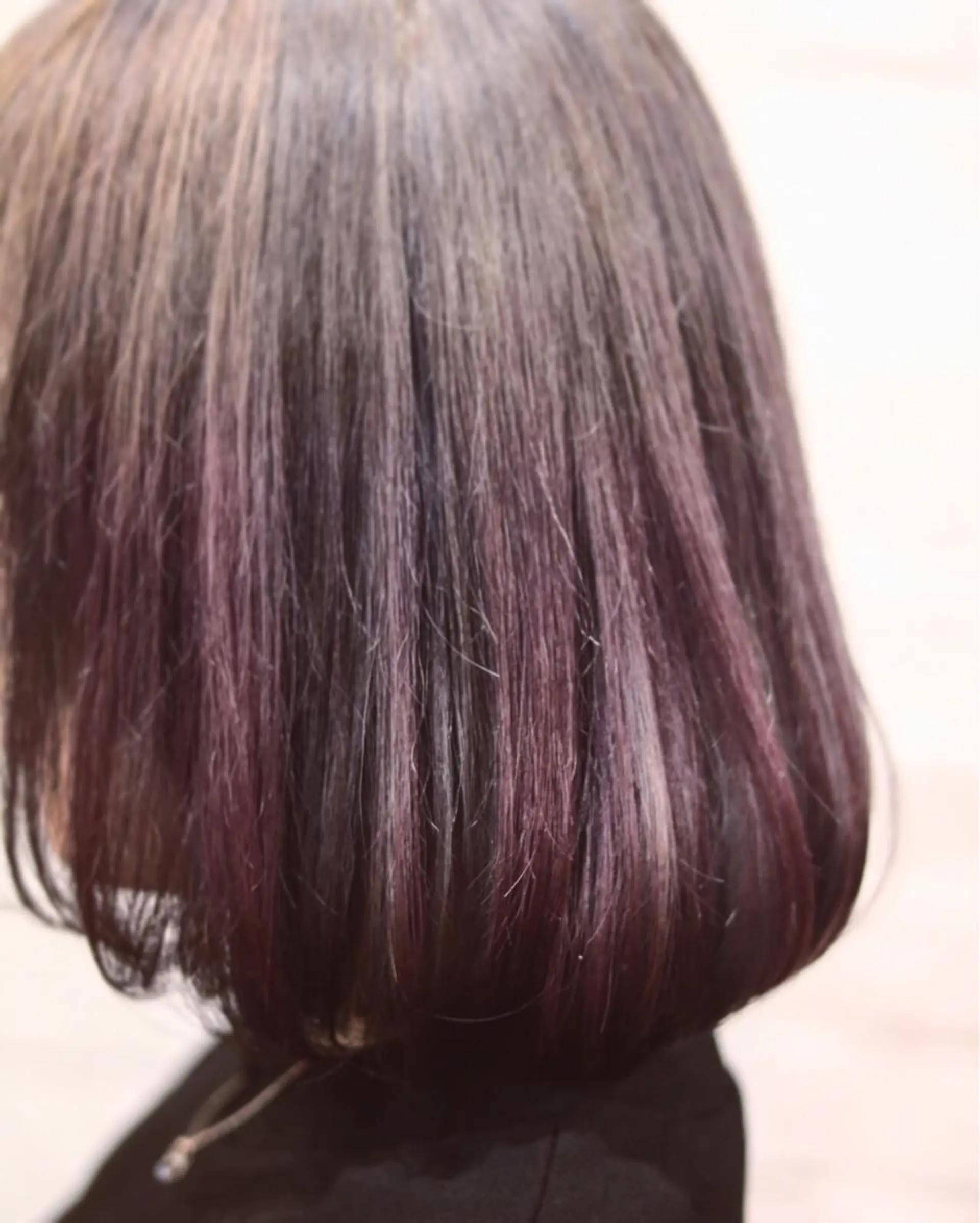 ミディアム カラー パーマ ヘアアレンジ グレージュ ピンクカラー 新宿.全国4位美髪師 taka髪質改善のヘアスタイル