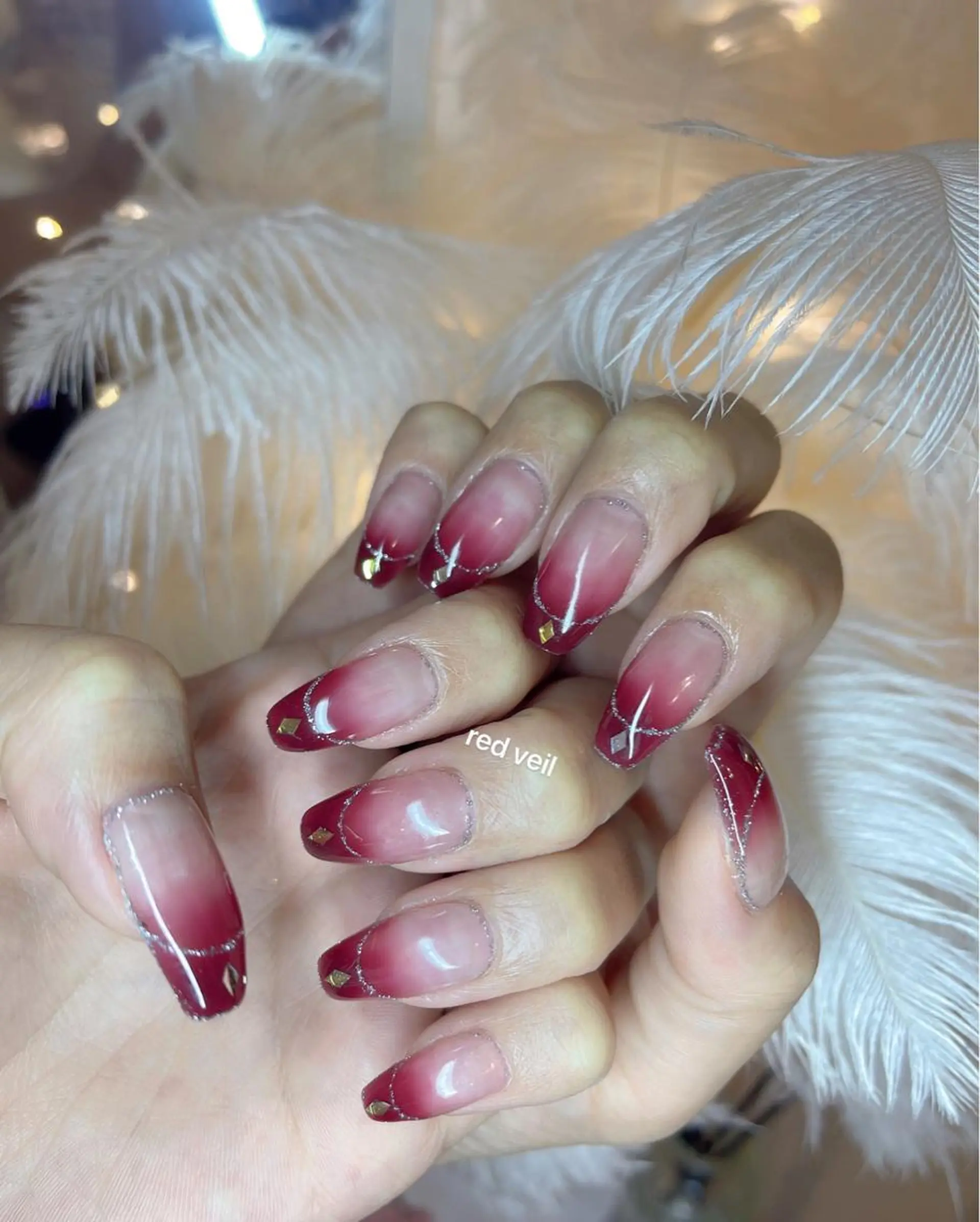 セミロング ハンドネイル 長さ出し専門 nynaのネイルデザイン