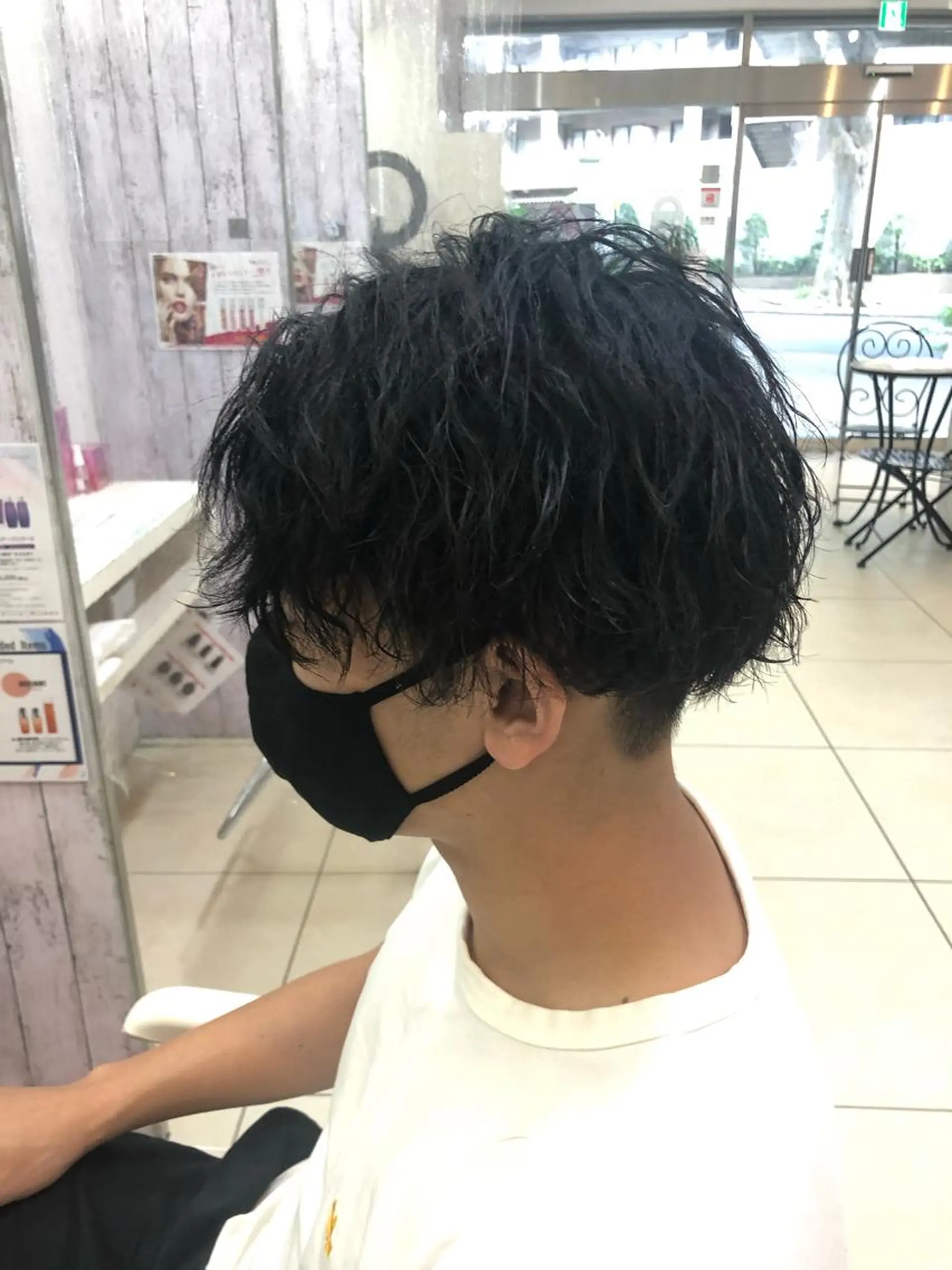 ショート パーマ メンズ センターパート 髪質改善× 白髪ぼかし溝江のヘアスタイル