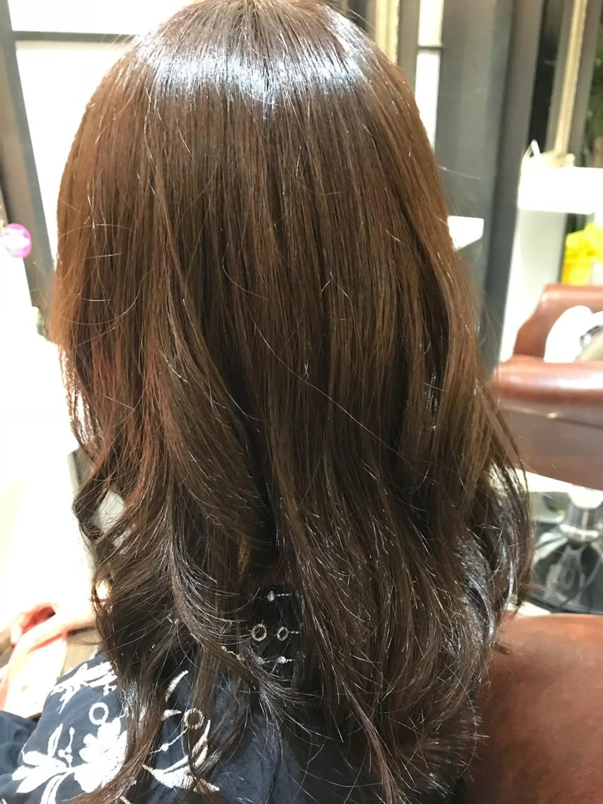 セミロング カラー カット ヘアカラー トリートメント Avery SHINのヘアスタイル