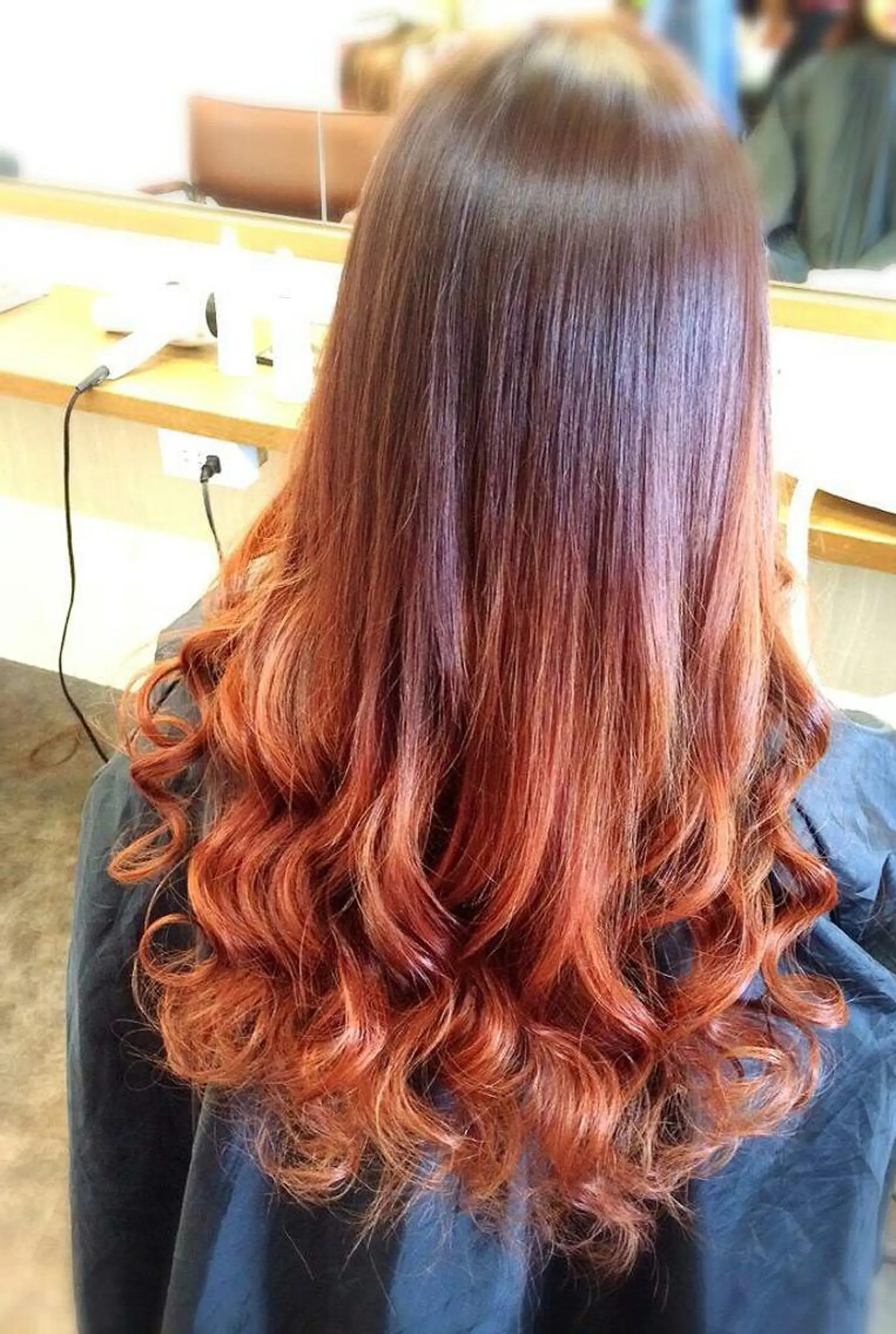 ロング カラー ブリーチ ブラウンカラー グラデーションカラー ヘアカラー トリートメント REM【阿佐ヶ谷】 MEGUのヘアスタイル
