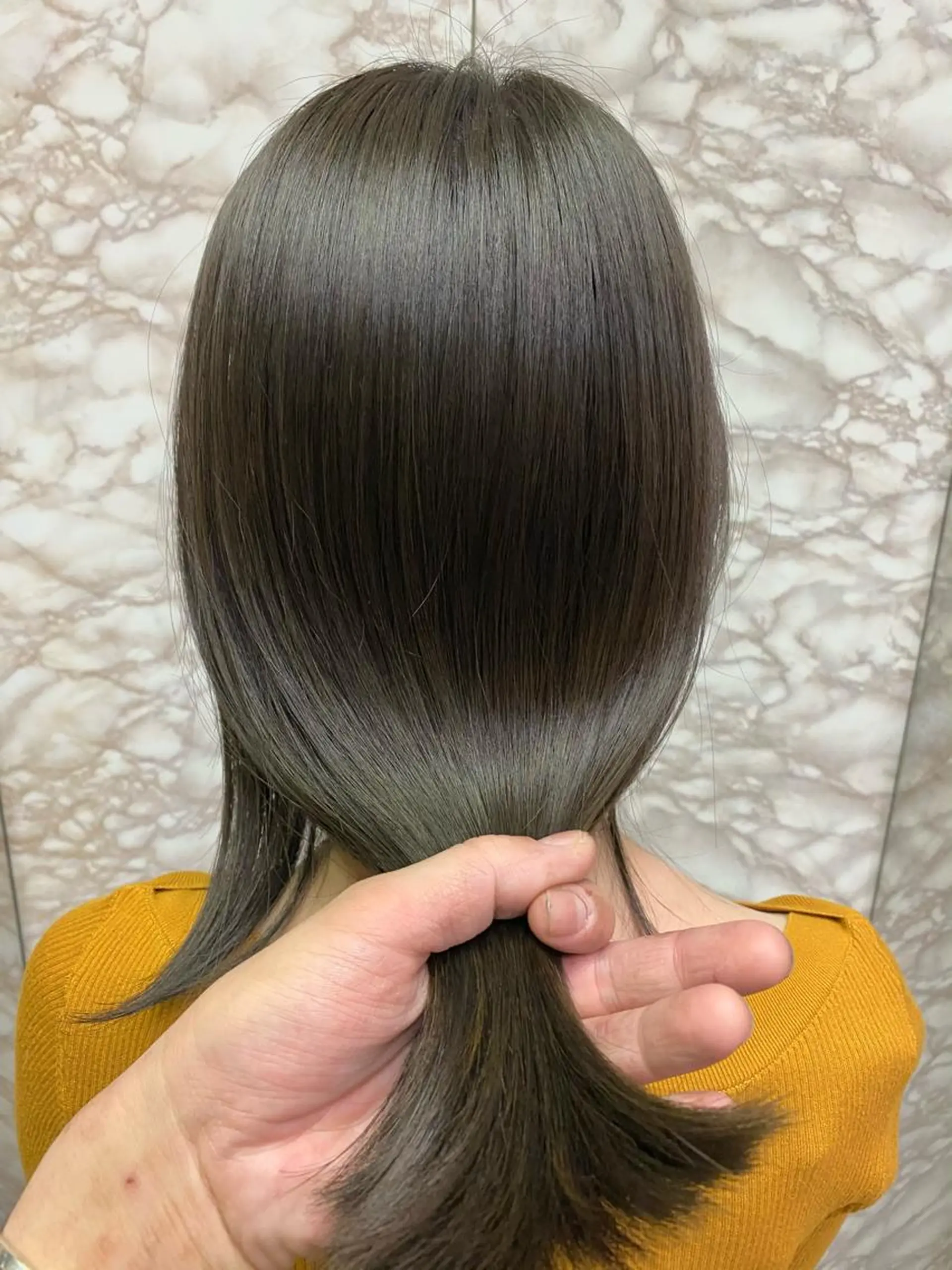 ミディアム トリートメント 酸熱トリートメント カット ヘアカラー トリートメント ✴︎赤み除去カラー daichi✴︎のヘアスタイル