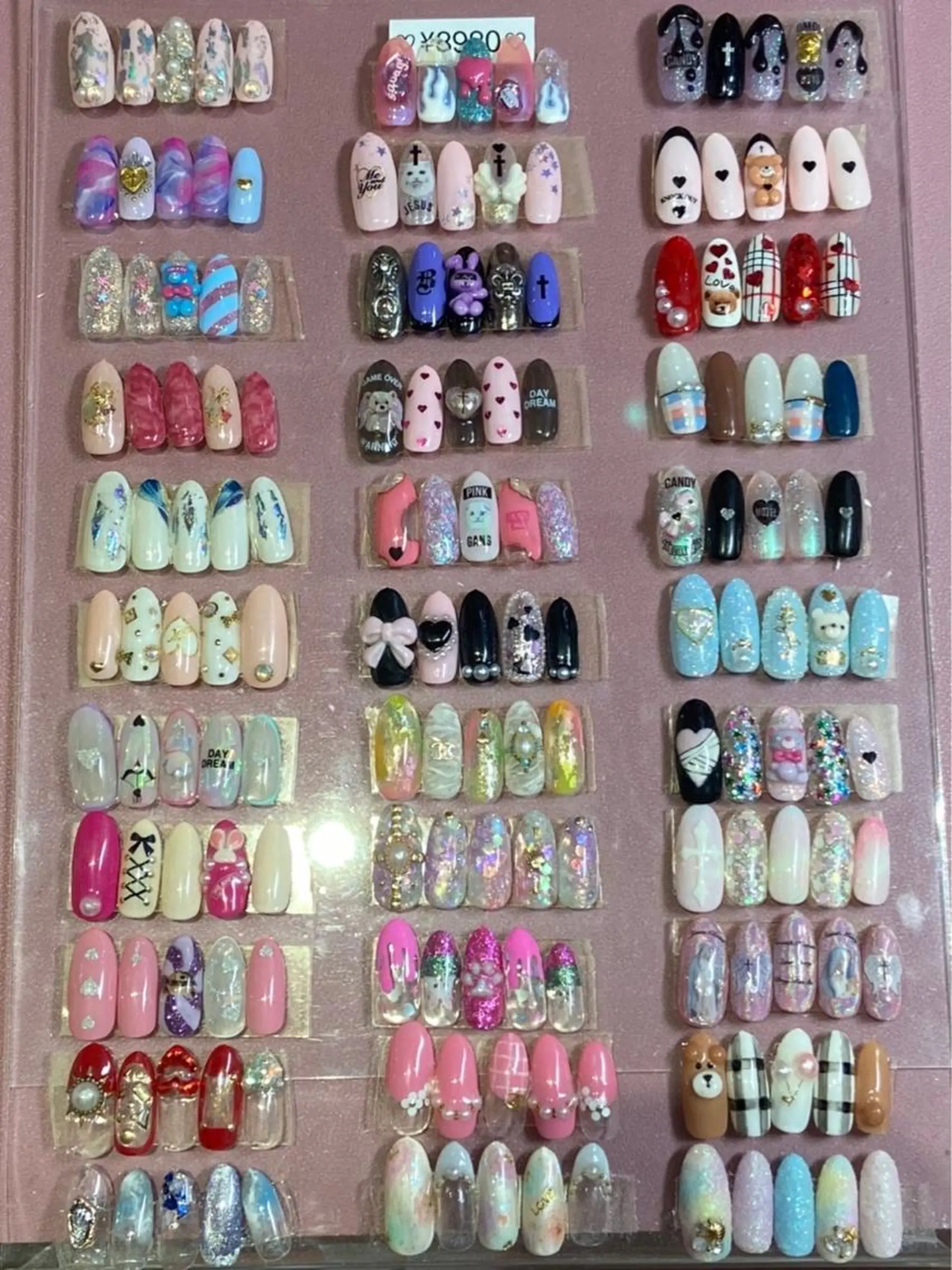 ネイル ☆Ashliy☆ Mのネイルデザイン