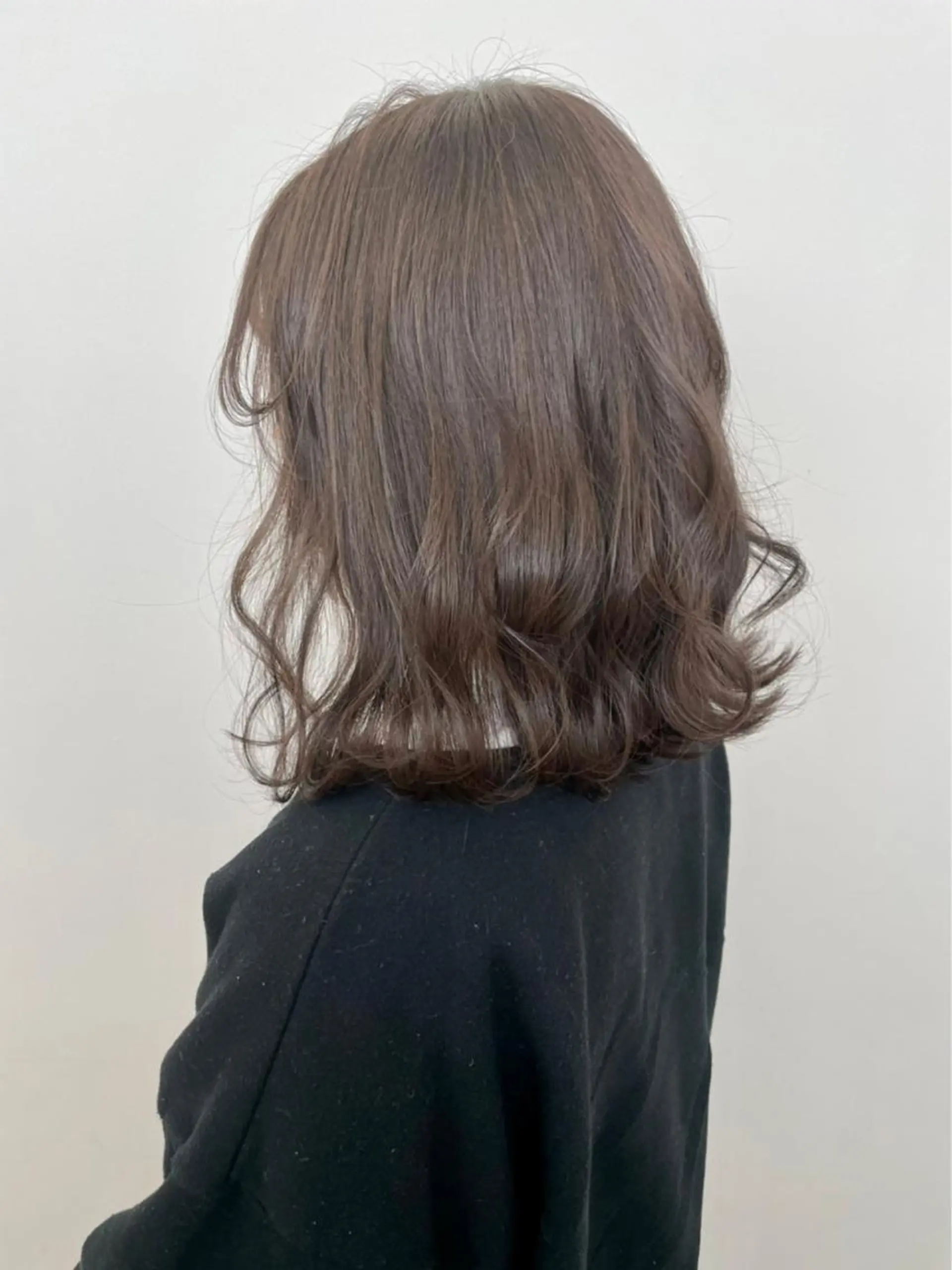 ミディアム カラー カット ヘアカラー トリートメント GOODDAY ヘアサロンのヘアスタイル