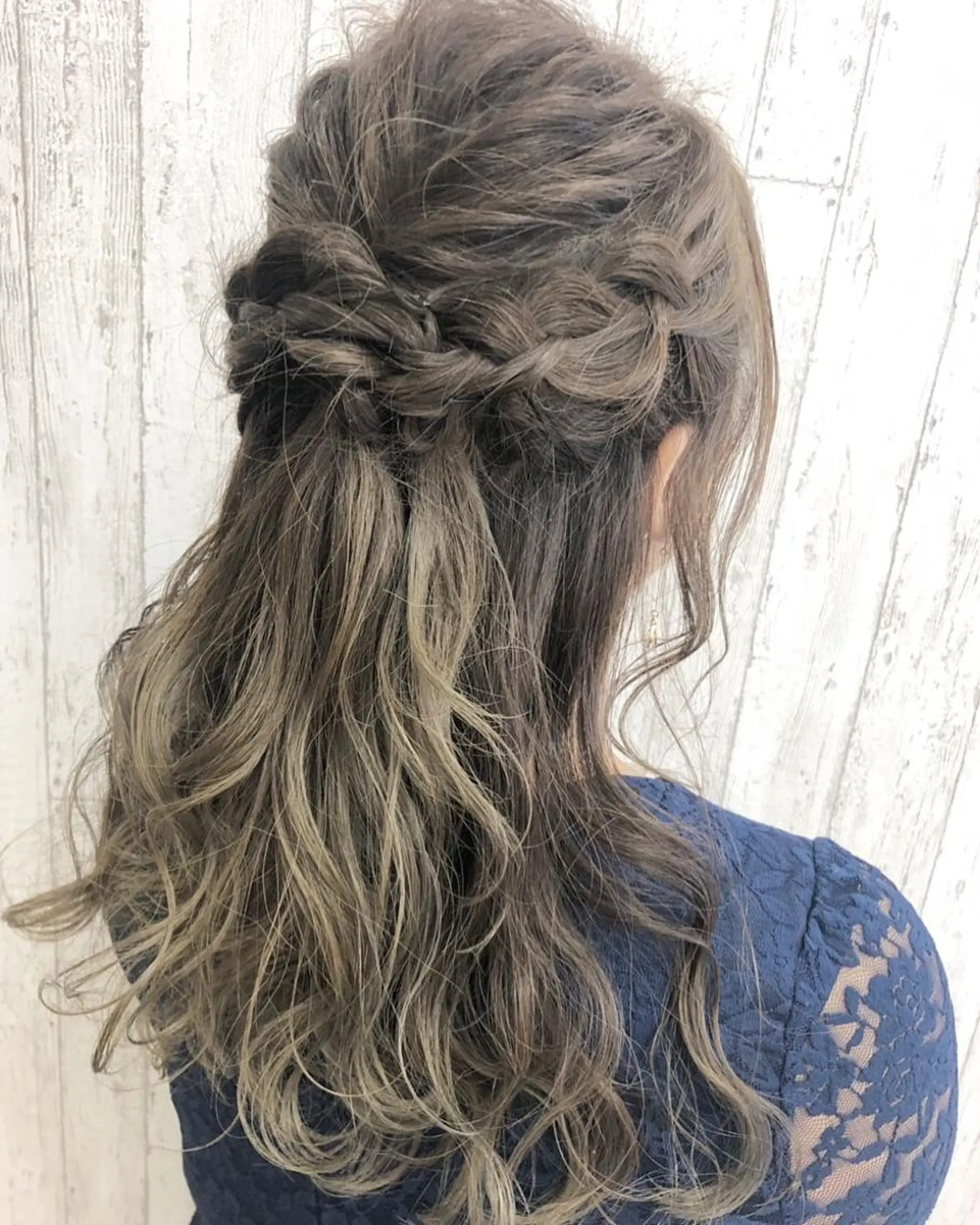 ヘアアレンジ ハーフアップ Kaede .のヘアスタイル