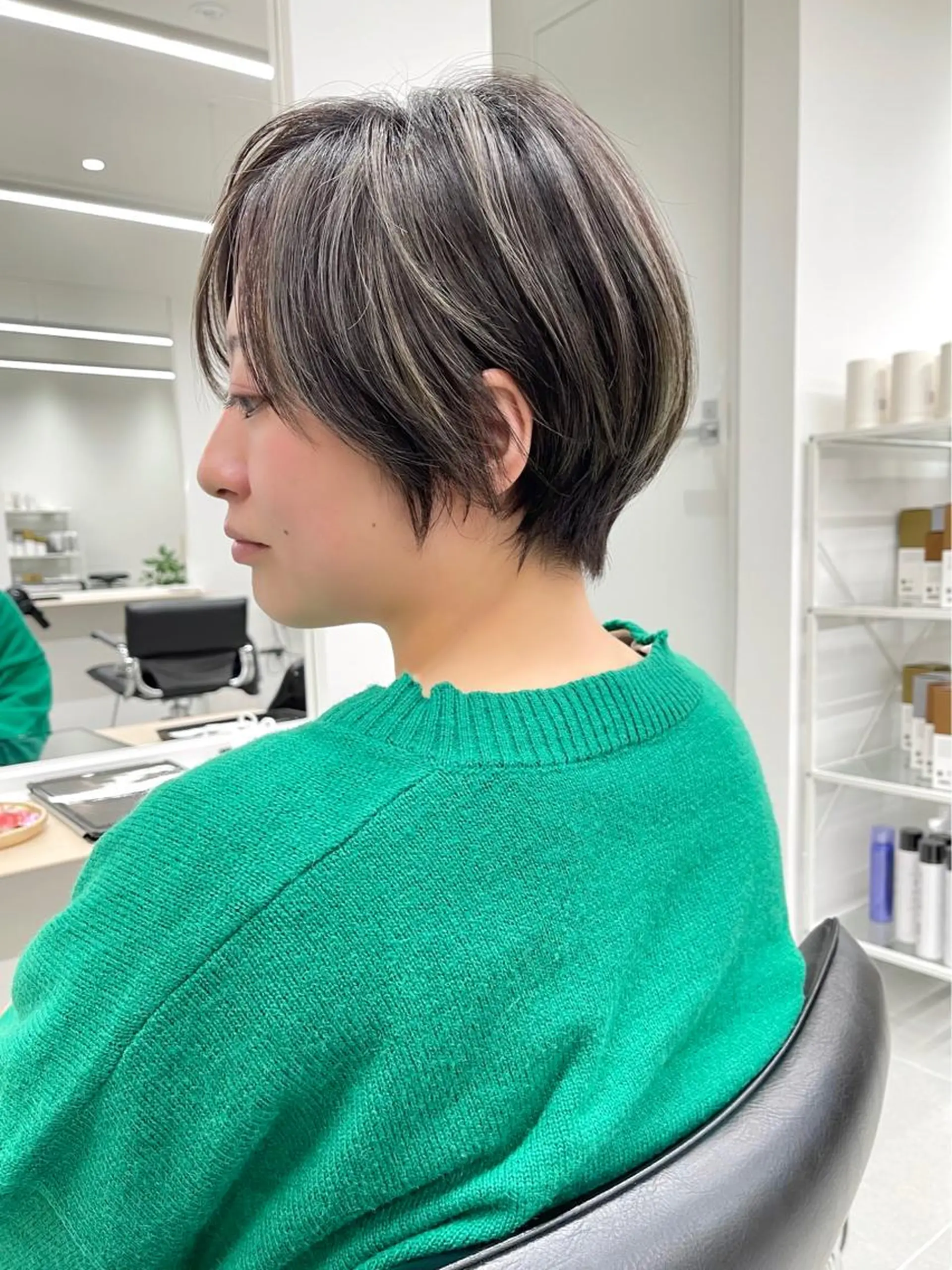 ショート オカダ ノゾミのヘアスタイル