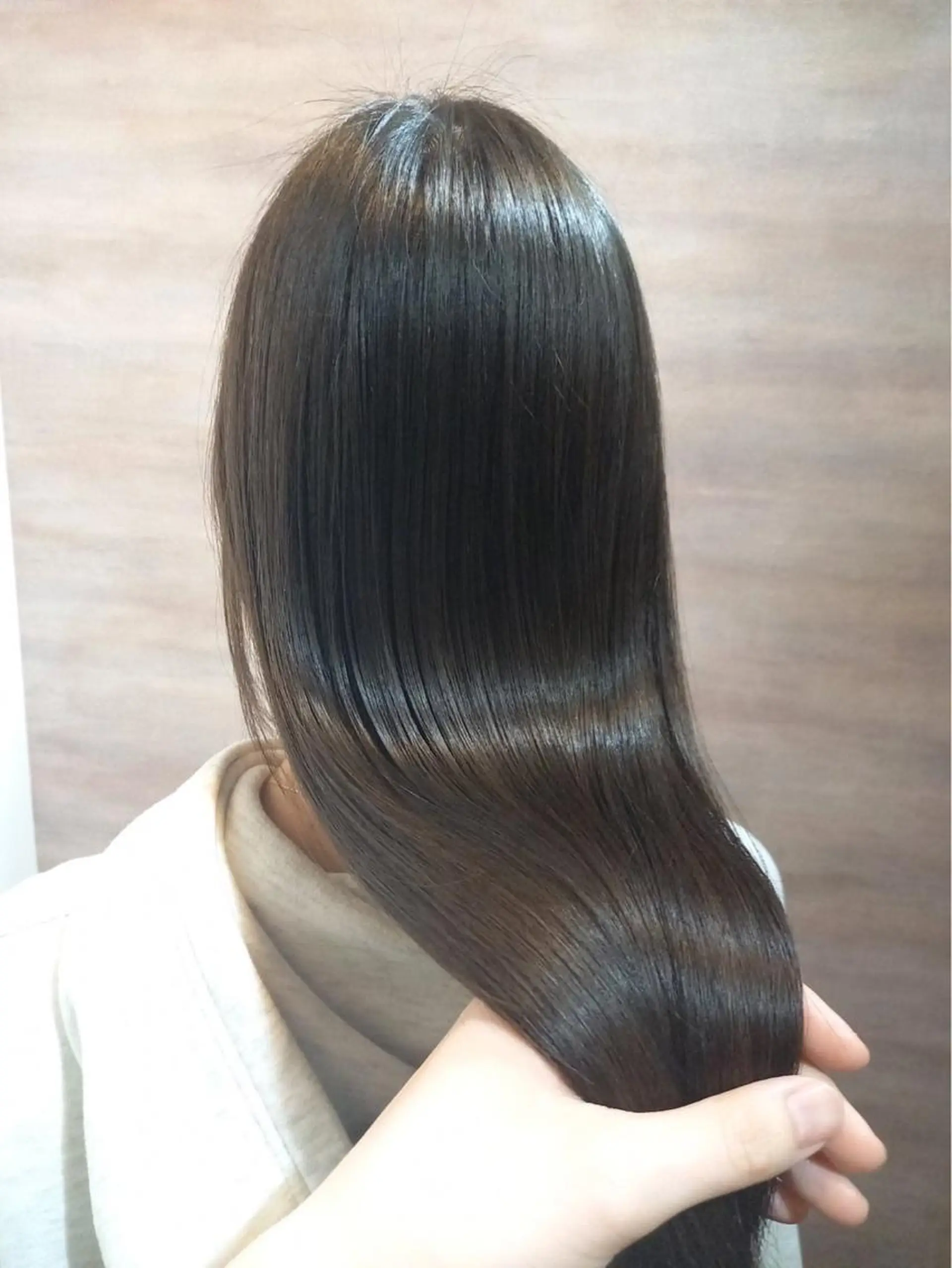 ロング カラー パーマ ヘアアレンジ メンズ キッズ ネイル マツエク・マツパ アイブロウ ヘアカラー resort salon otto所属・resort salon ottoのヘアスタイル