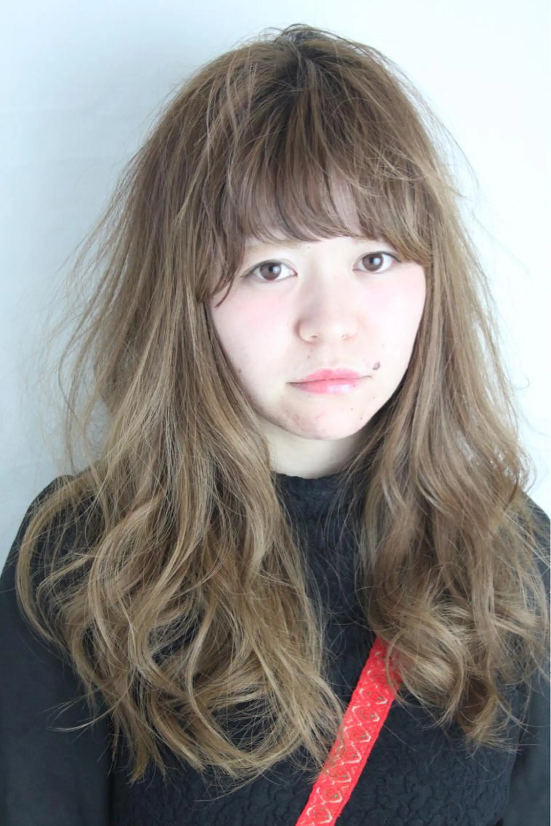 セミロング H (エイチ) 烏丸御池店のヘアスタイル