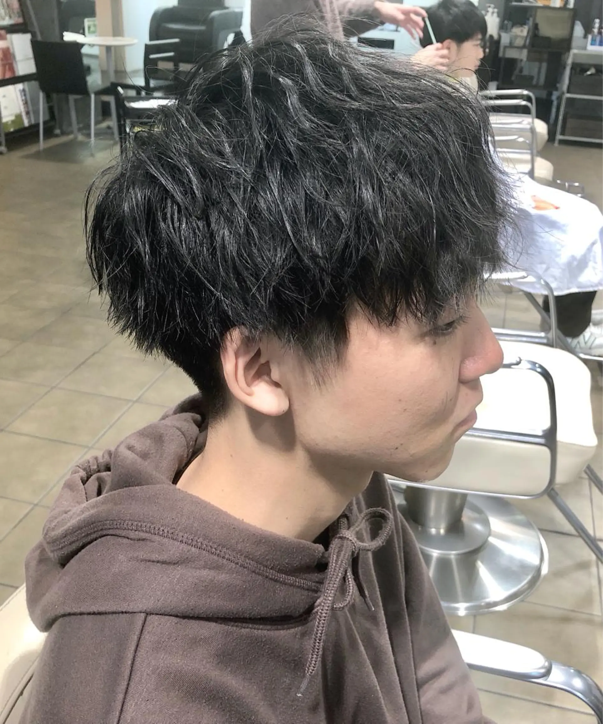 メンズ マッシュ メンズ レイヤー ウルフ 弓木啓輔のヘアスタイル