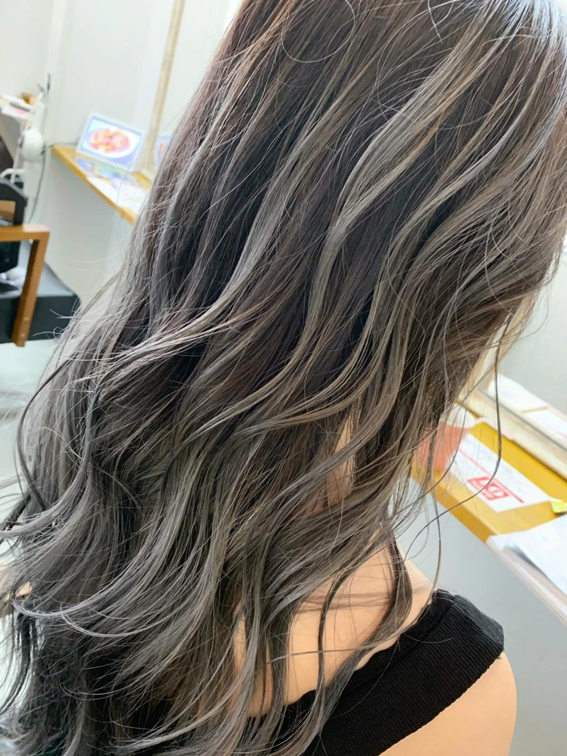 ロング 🥇近藤 恭輔🥇 Recharme新保のヘアスタイル