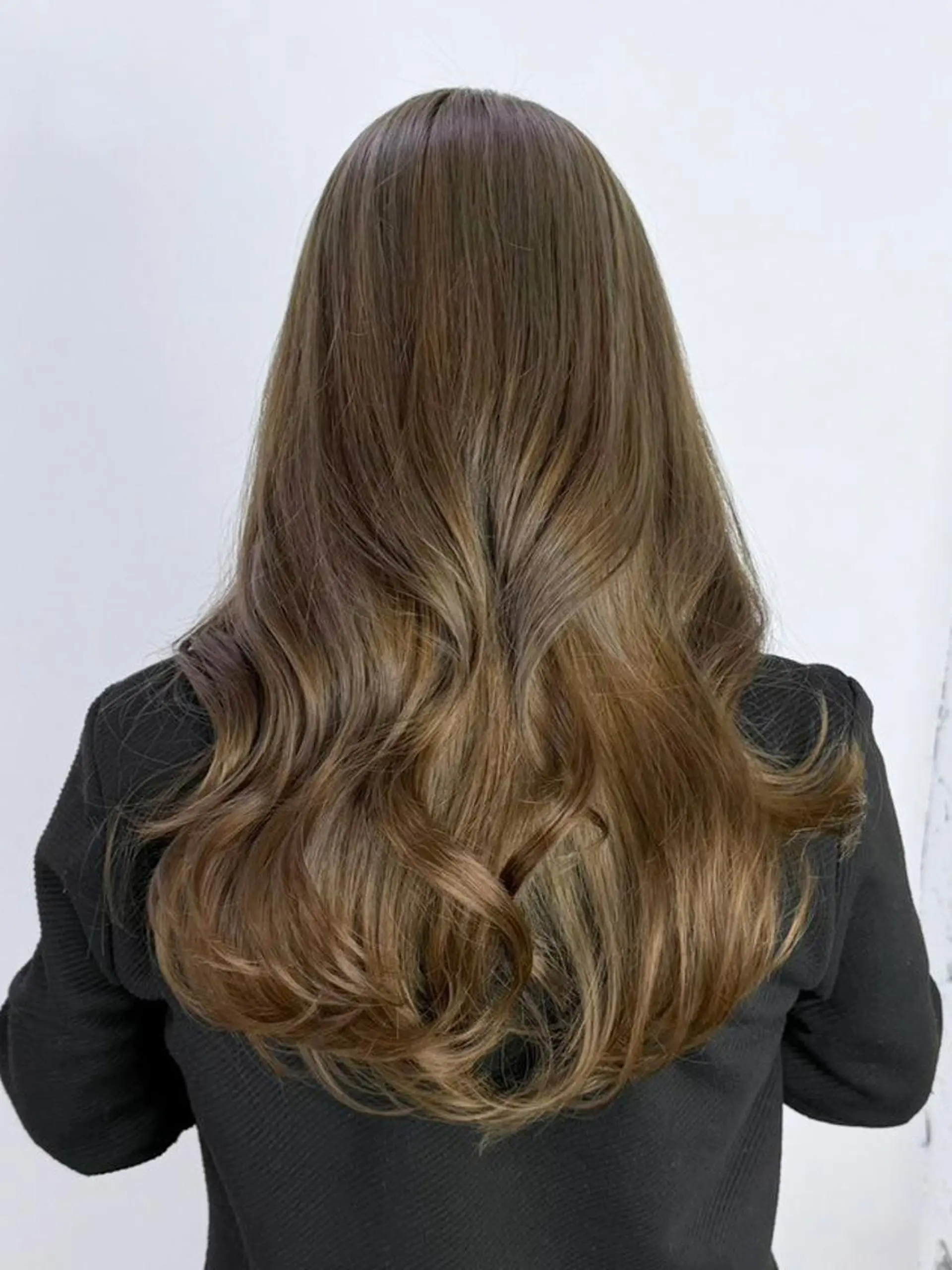 セミロング カラー くびれヘア 顔まわりレイヤー 顔周りカット 韓国風ヘア レイヤーカット カット ヘアカラー トリートメント ITbyALBUM 八王子店のヘアスタイル