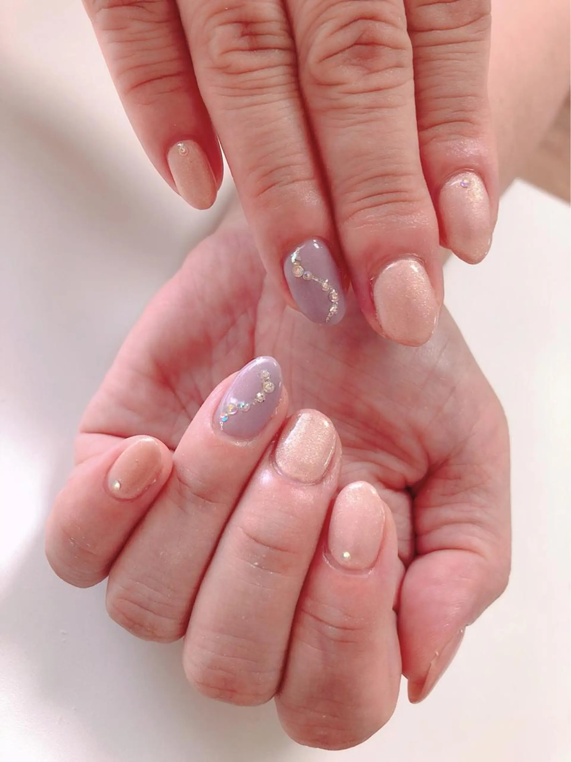 ネイル アートネイル 長さ出し フットネイル グリーン ニュアンスネイル Lily Roseスタッフ一同のマツエク・マツパデザイン