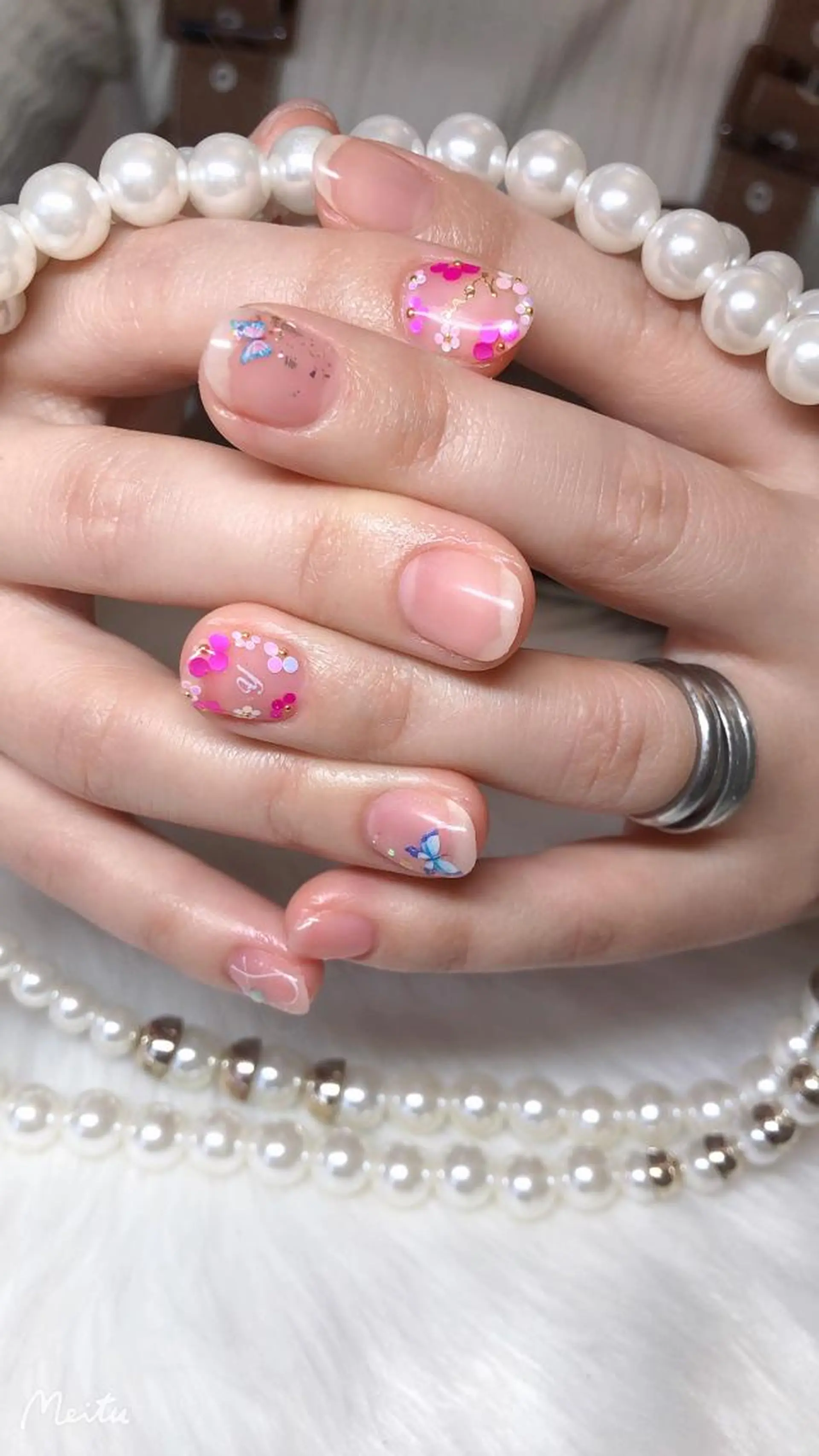 ネイル Farfalla Kieのネイルデザイン