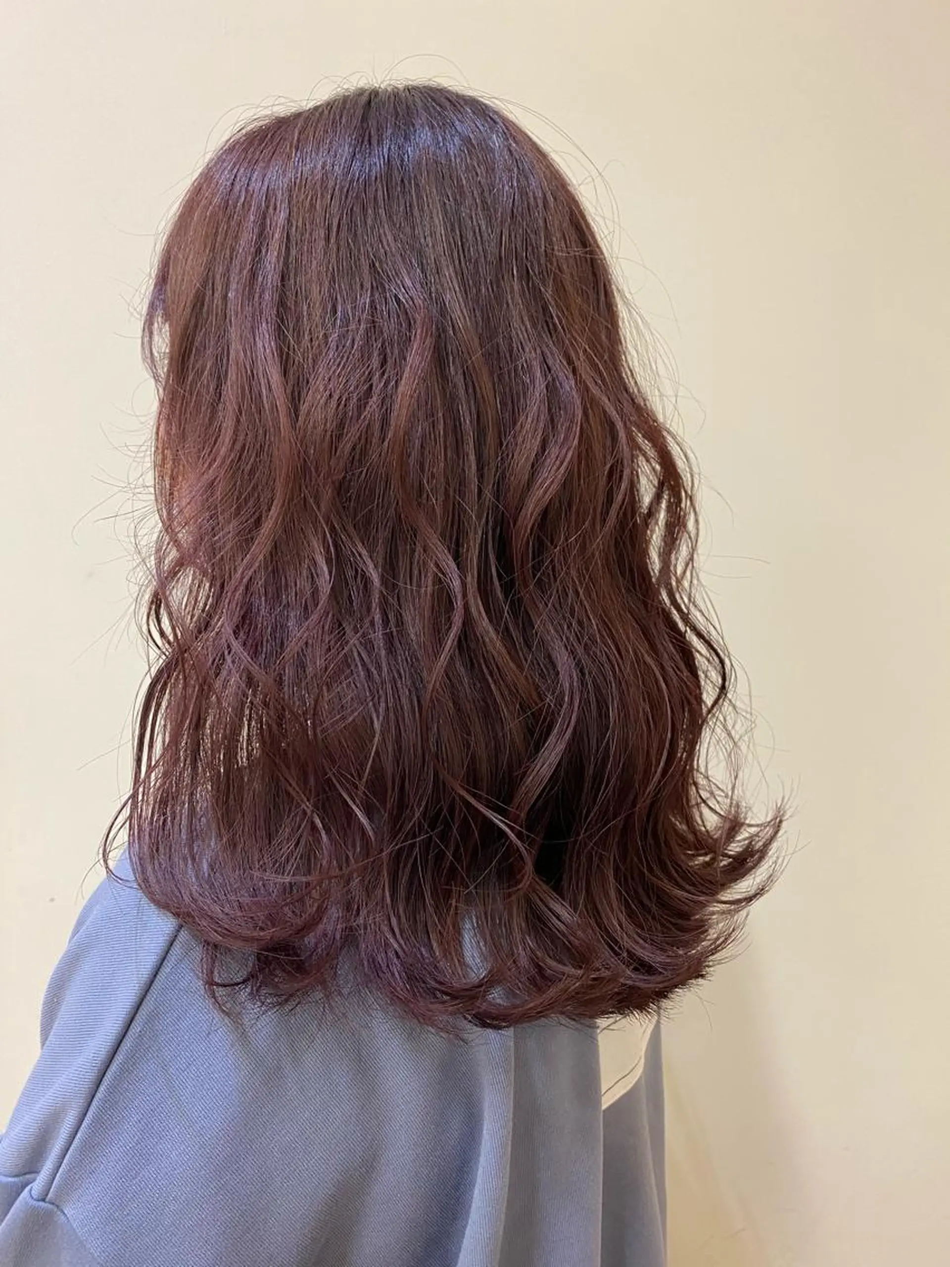 ロング カラー ブリーチ ラベンダーカラー ピンクカラー ピンクラベンダー 後藤 瀬奈のヘアスタイル