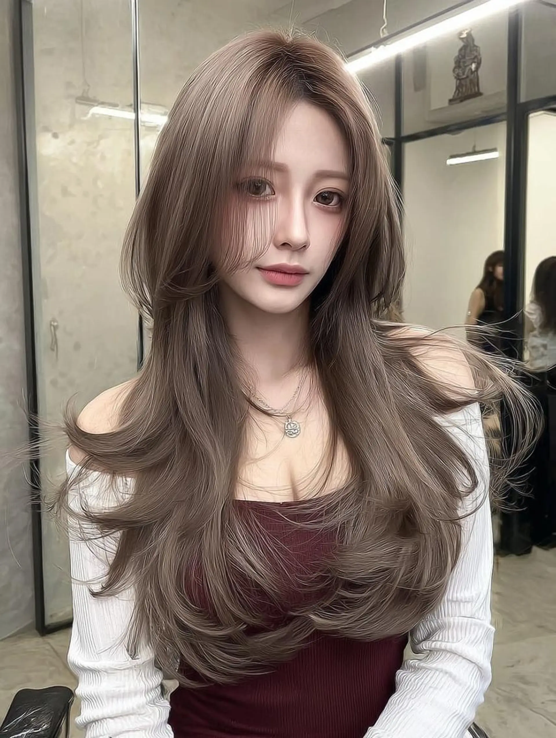 セミロング カット ヘアカラー トリートメント 青木 りおのヘアスタイル