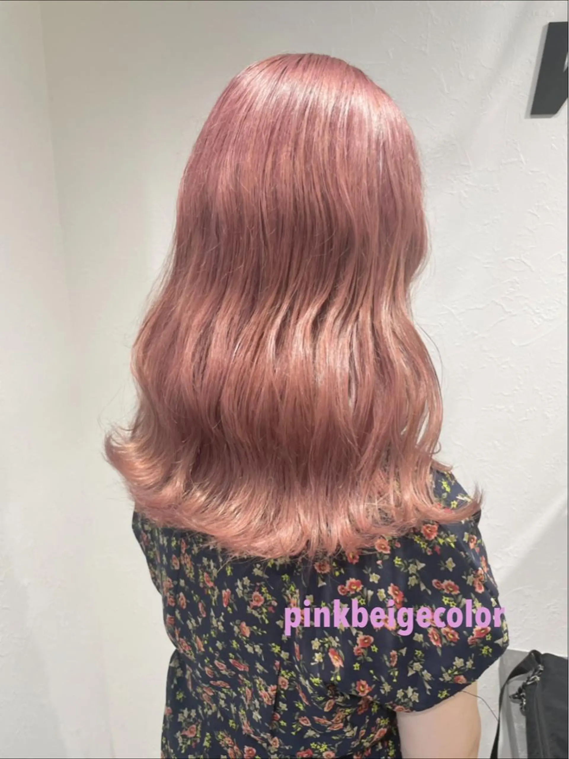 ロング カラー ベージュカラー ピンクカラー ピンクベージュ ヘアカラー 🤍2nd🤍田所 美希のヘアスタイル