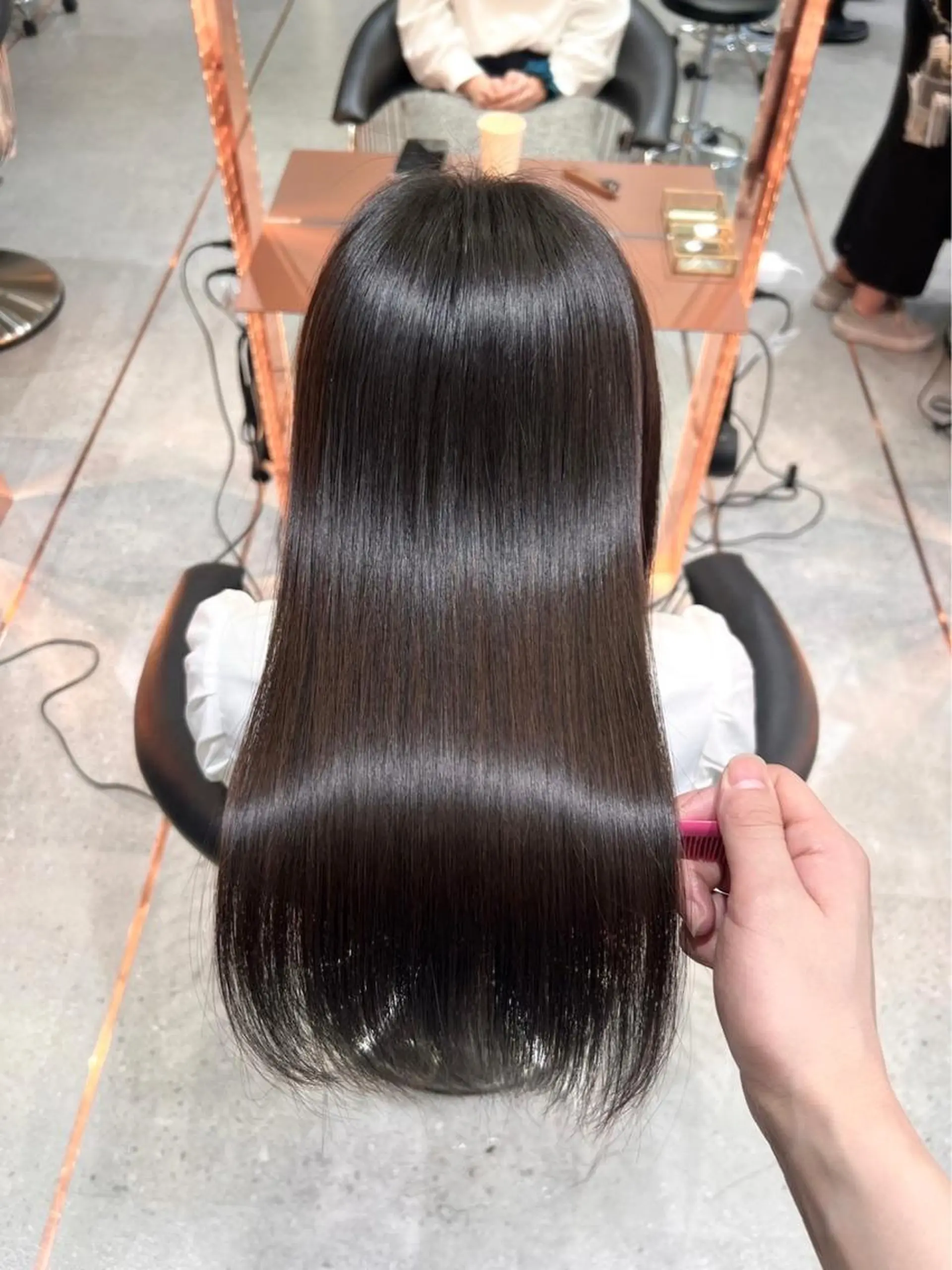 ロング カラー カット ヘアカラー 縮毛矯正 トリートメント レイヤー🇰🇷 韓国ヘア💕トモミのヘアスタイル