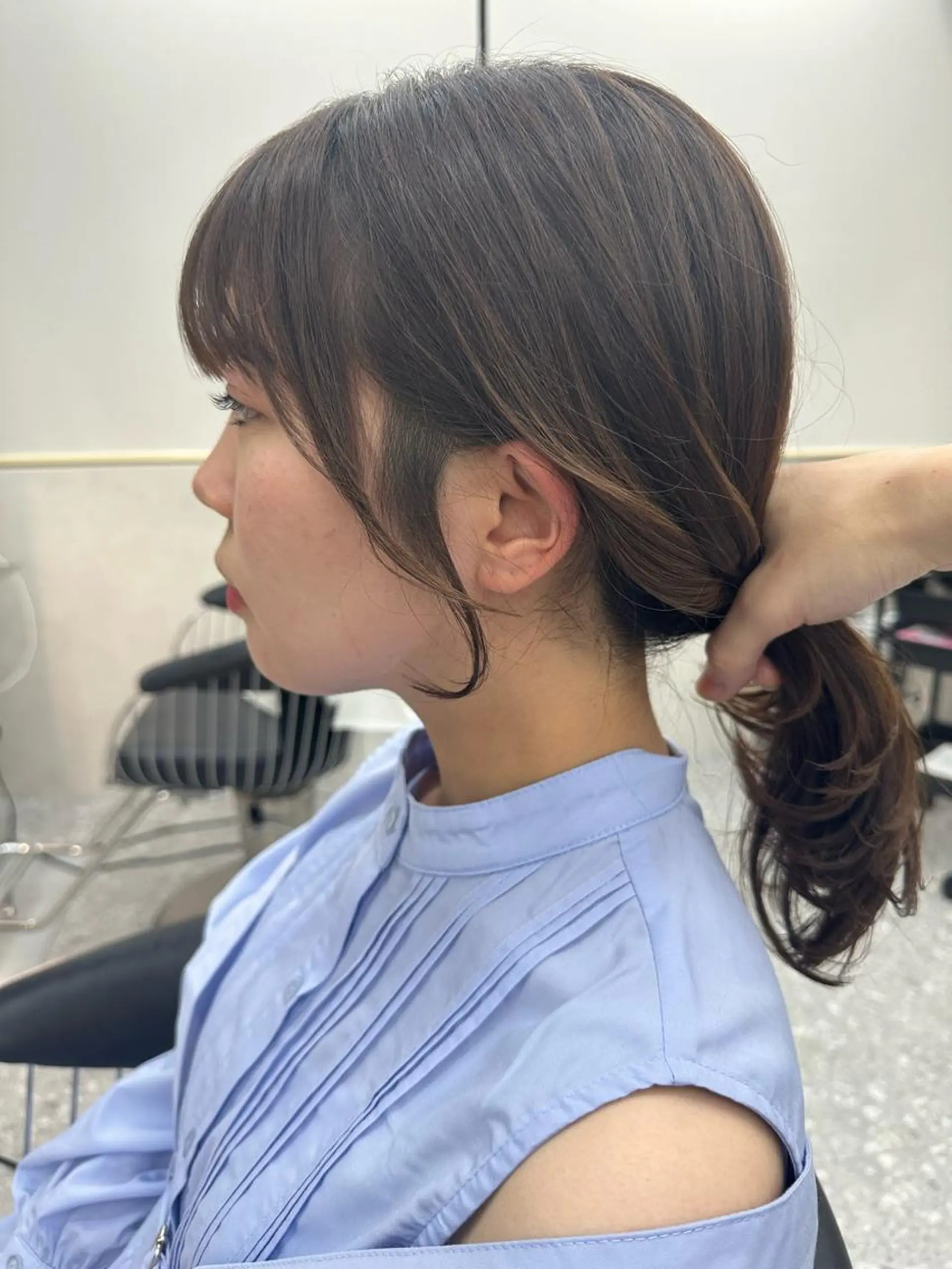 セミロング カット ヘアカラー 縮毛矯正 トリートメント ✨髪質改善特化✨副 店長椎葉信乃介のヘアスタイル