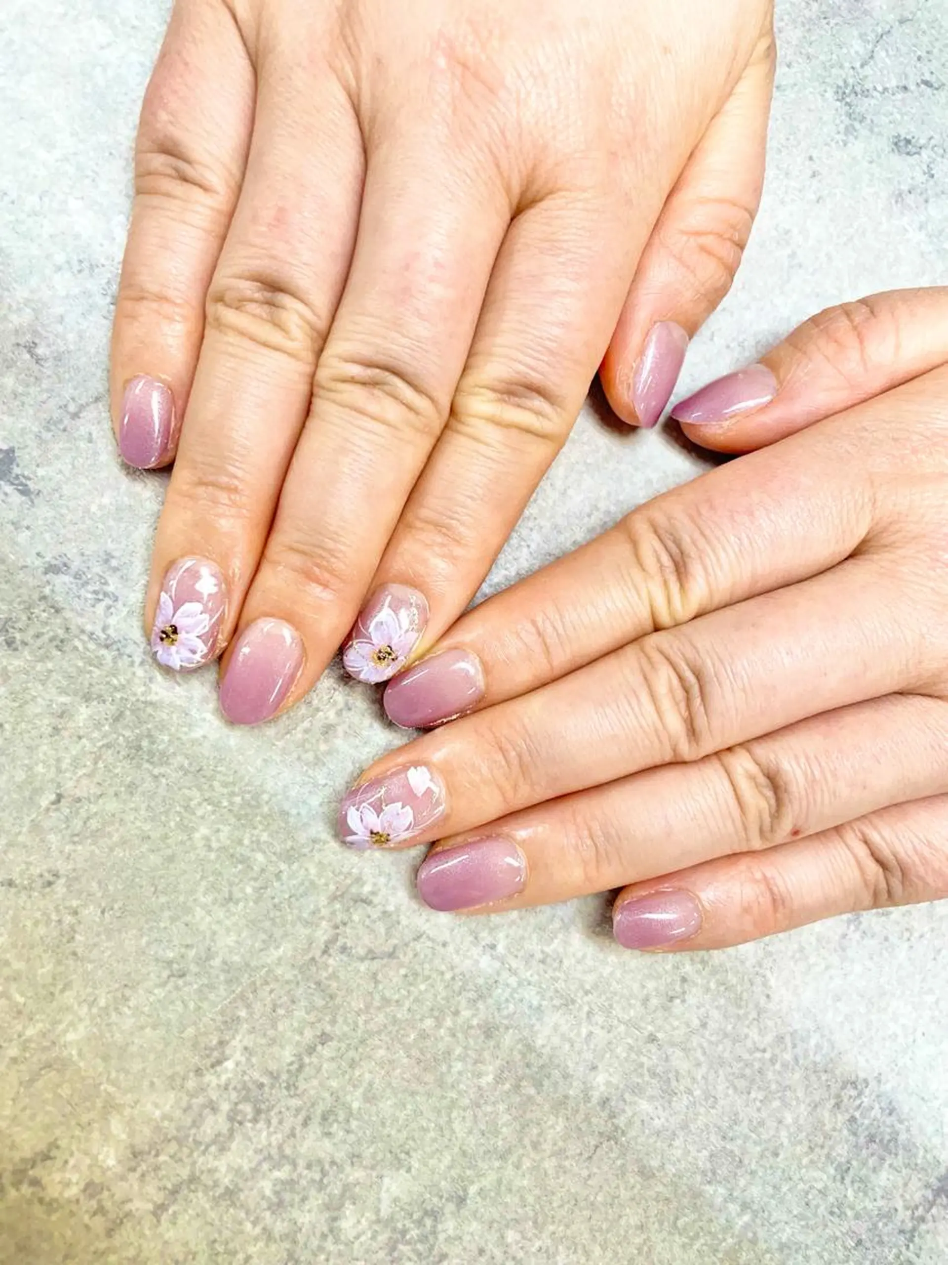 ネイル アートネイル ジェルネイル オフィスネイル パープル 夏ネイル ハンドネイル ハンドケア FASTNAIL PLUS 新宿店のネイルデザイン