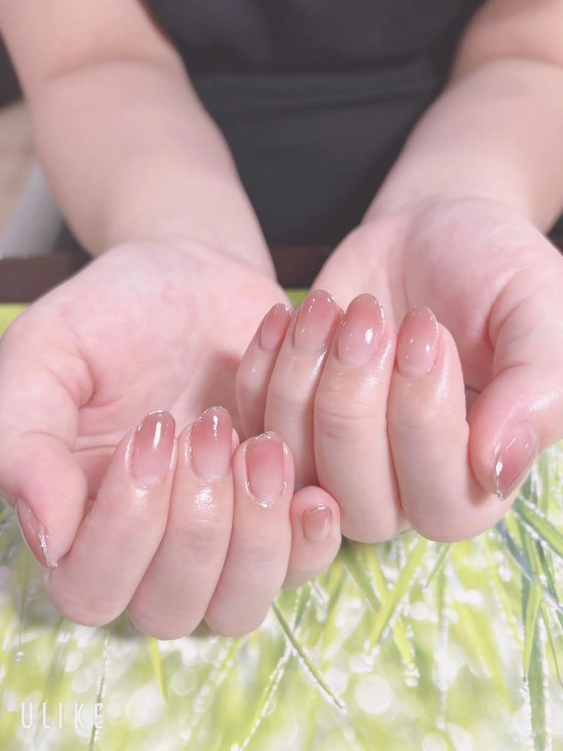 ネイル フレンチネイル ミラーネイル ハンドネイル 吉野✨ ネイルデザイナー✨のネイルデザイン