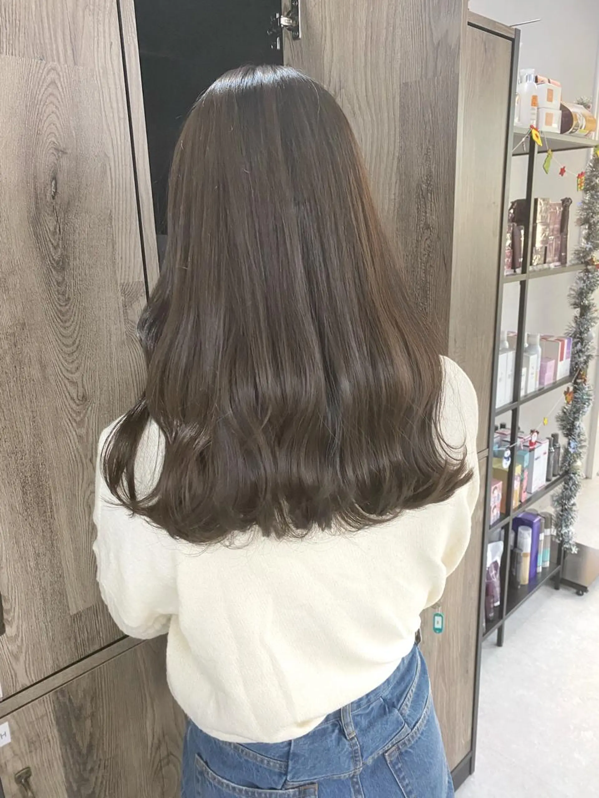 ロング カラー ヘアアレンジ 🌷FUKA🌷 まろやかハイトーンのヘアスタイル