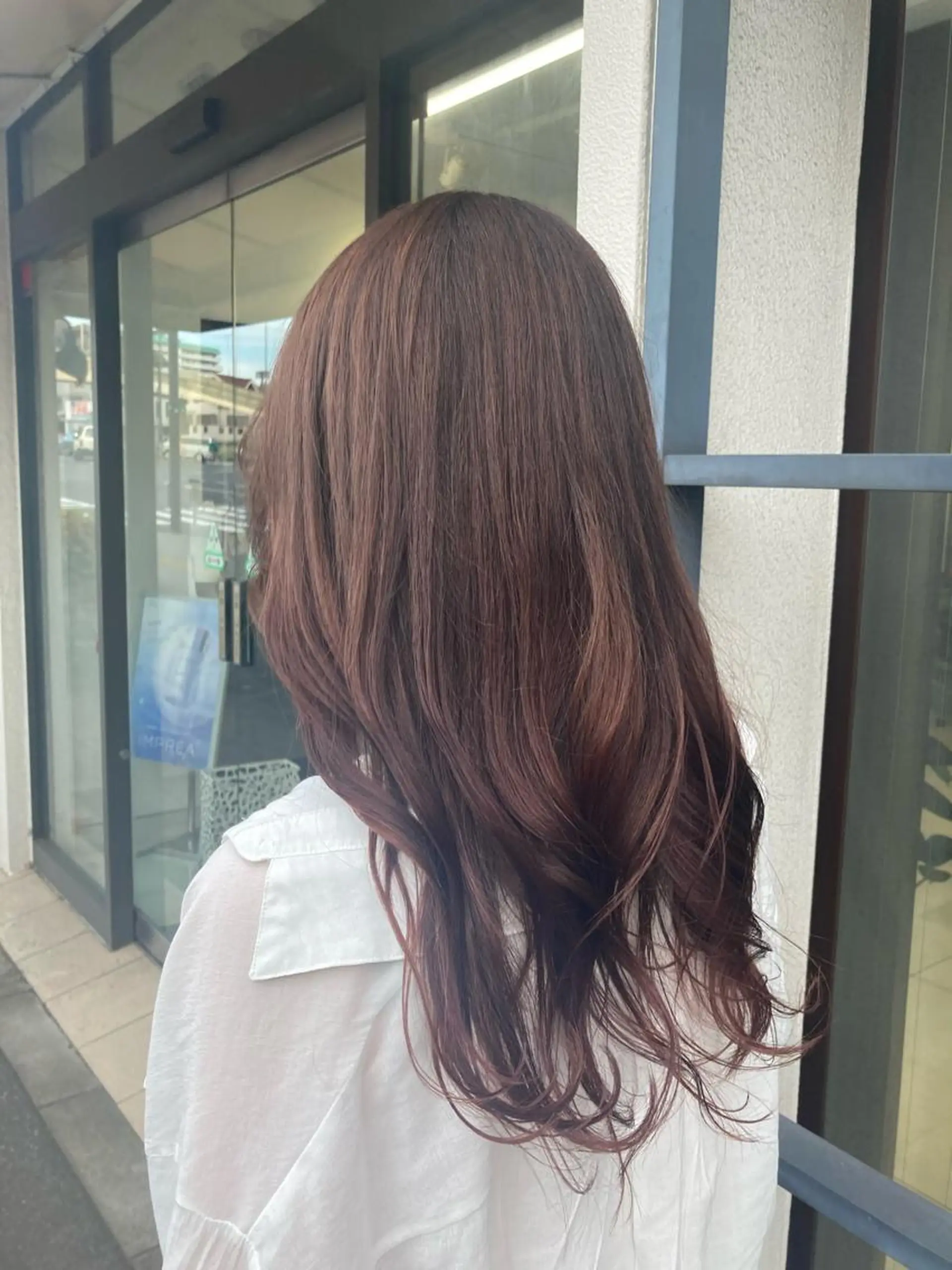 セミロング カラー 透明感カラー 板橋　島村美咲のヘアスタイル