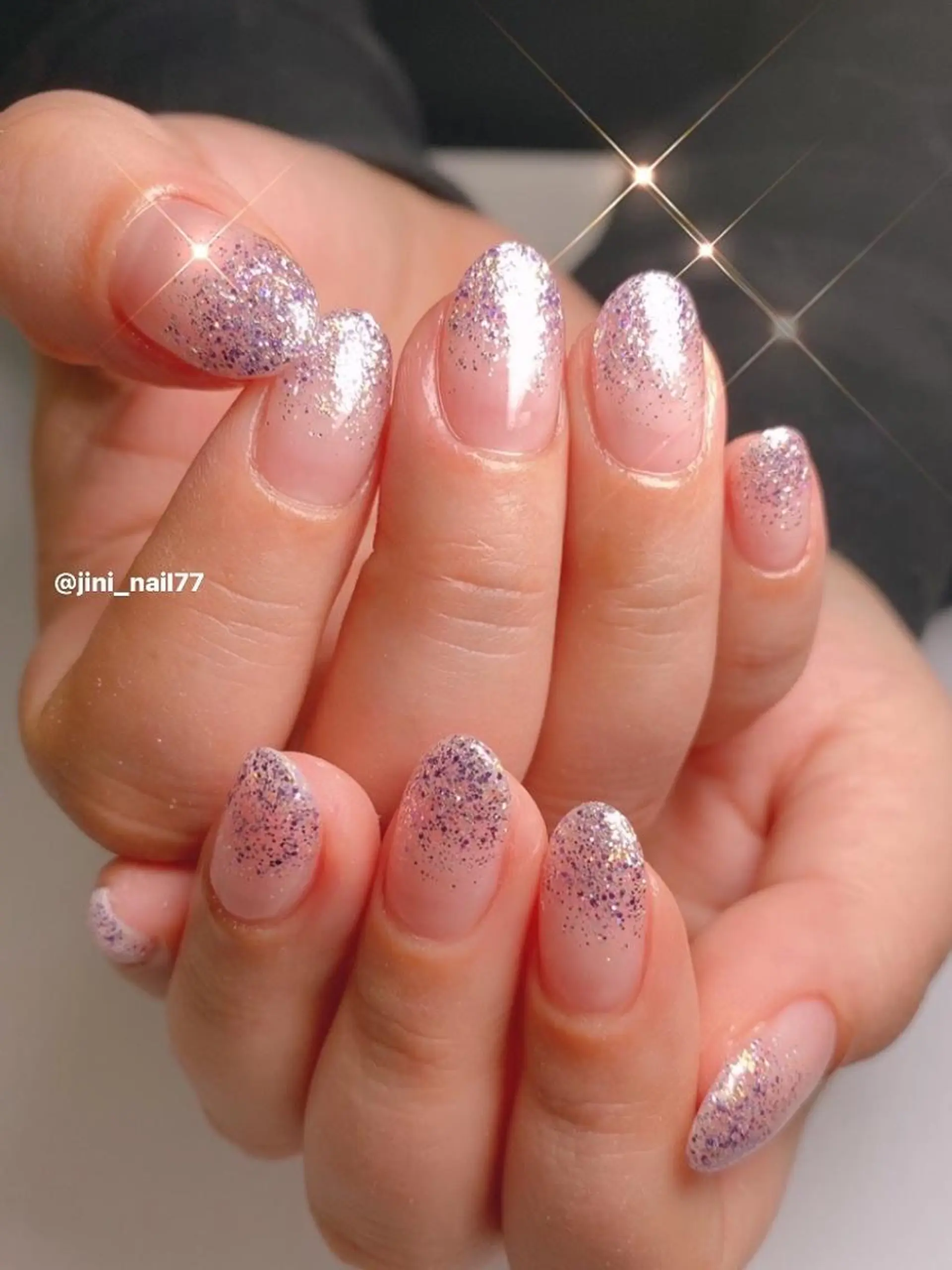 ネイル JINI NAIL所属・ジニ ネイルのネイルデザイン