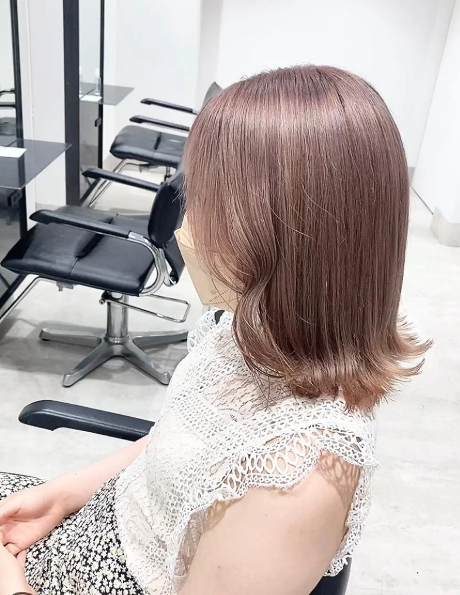 ミディアム カラー ベージュカラー ピンクカラー ピンクベージュ カット ヘアカラー トリートメント GO TODAY SHAIRE SALON 渋谷モディ所属・スキバサミを使わない カット🌼唯🌼のヘアスタイル