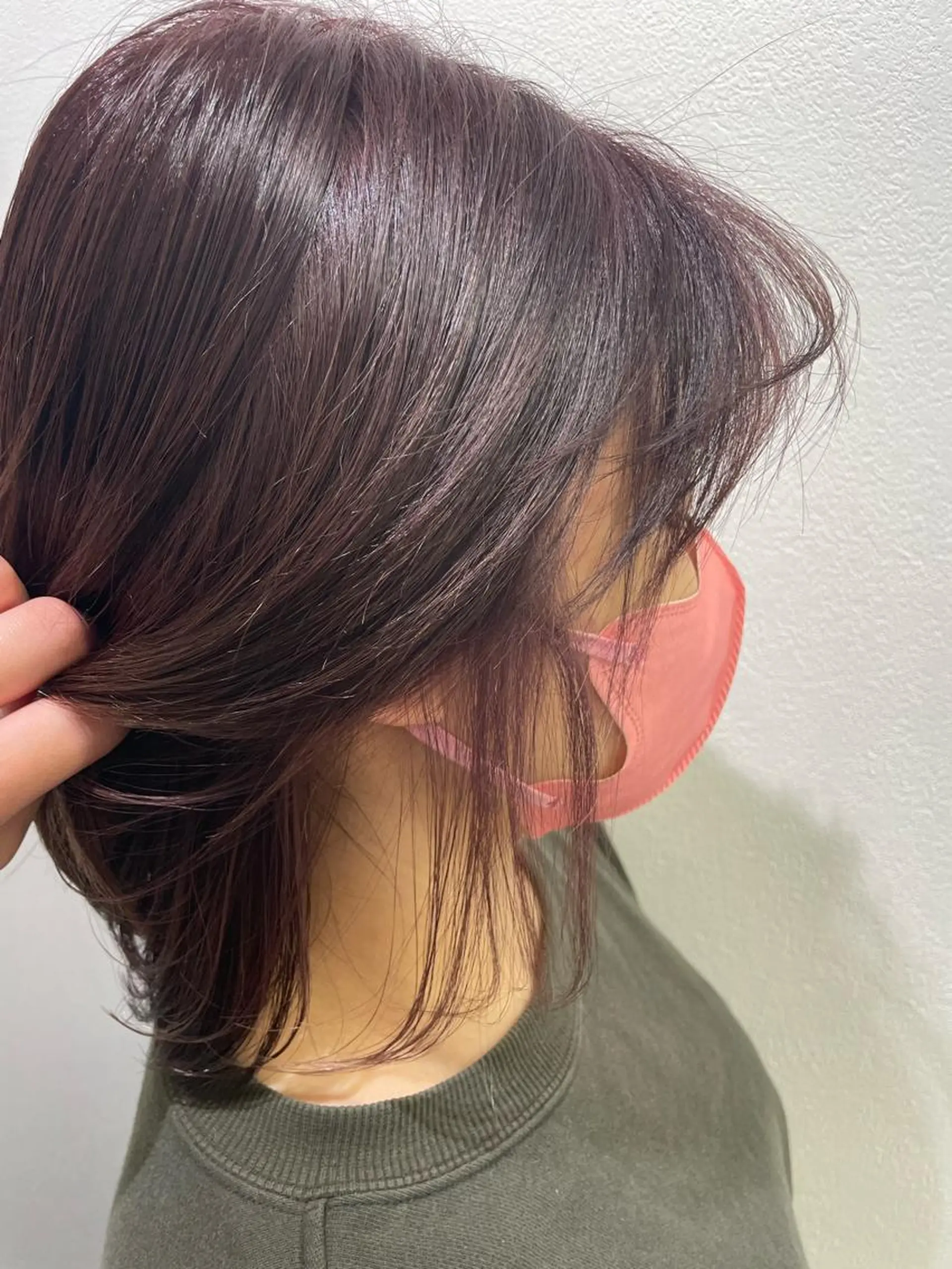 カラー 渡部凌我 小顔ウルフ ハイトーンカラーのヘアスタイル