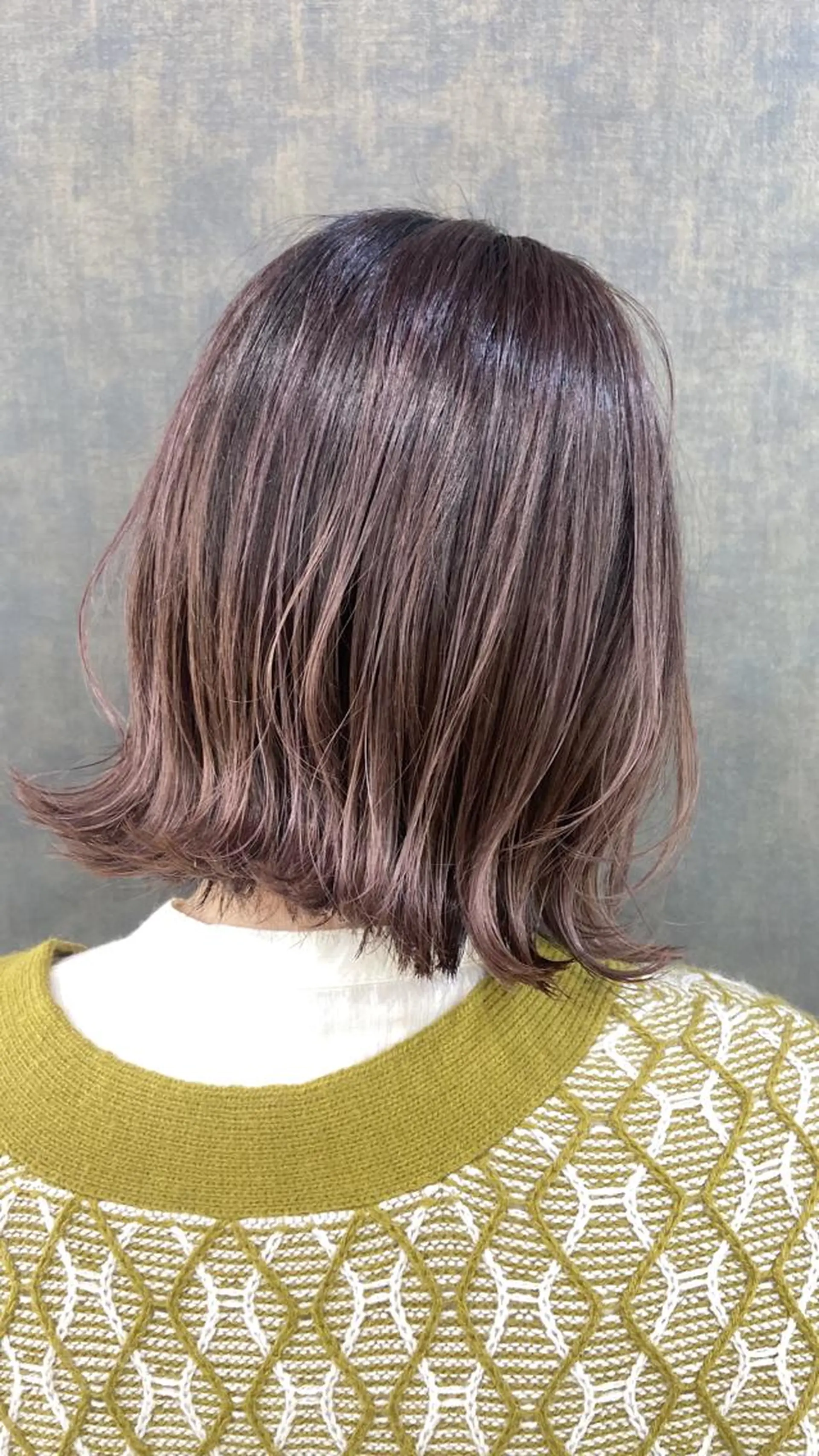 ショート design salonLia所属・色落ちまで2度綺麗な ハイトーン🪞／ミクのヘアスタイル