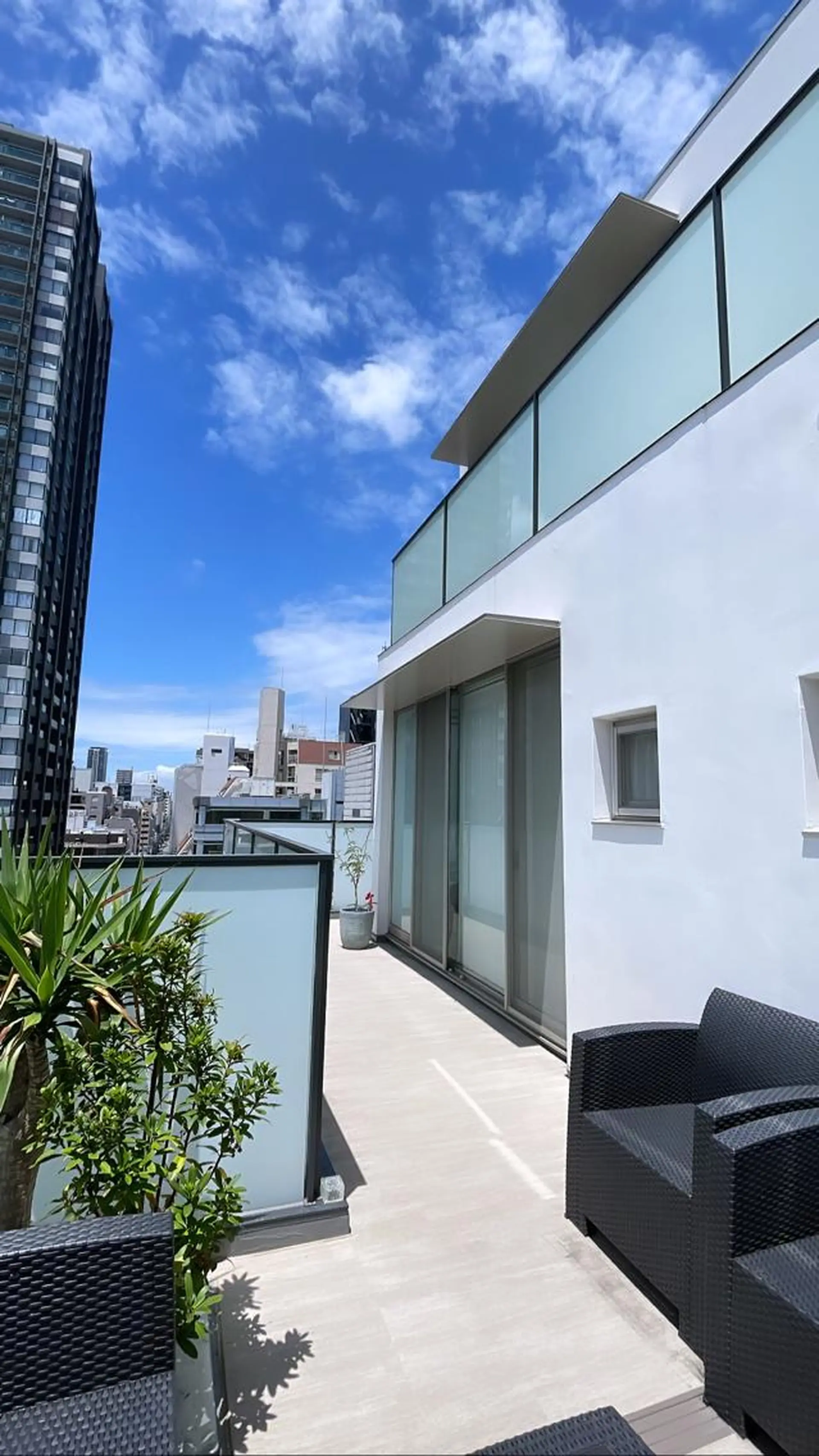 Luv the TERRACEの眉毛・アイブロウイメージ