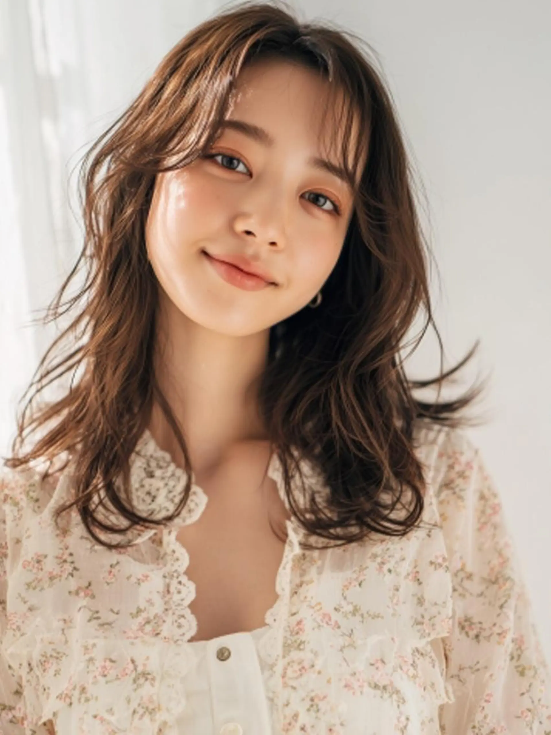 ミディアム カット ヘアカラー トリートメント ミニモ人気①位🥇 似合わせ×髪質改善のヘアスタイル