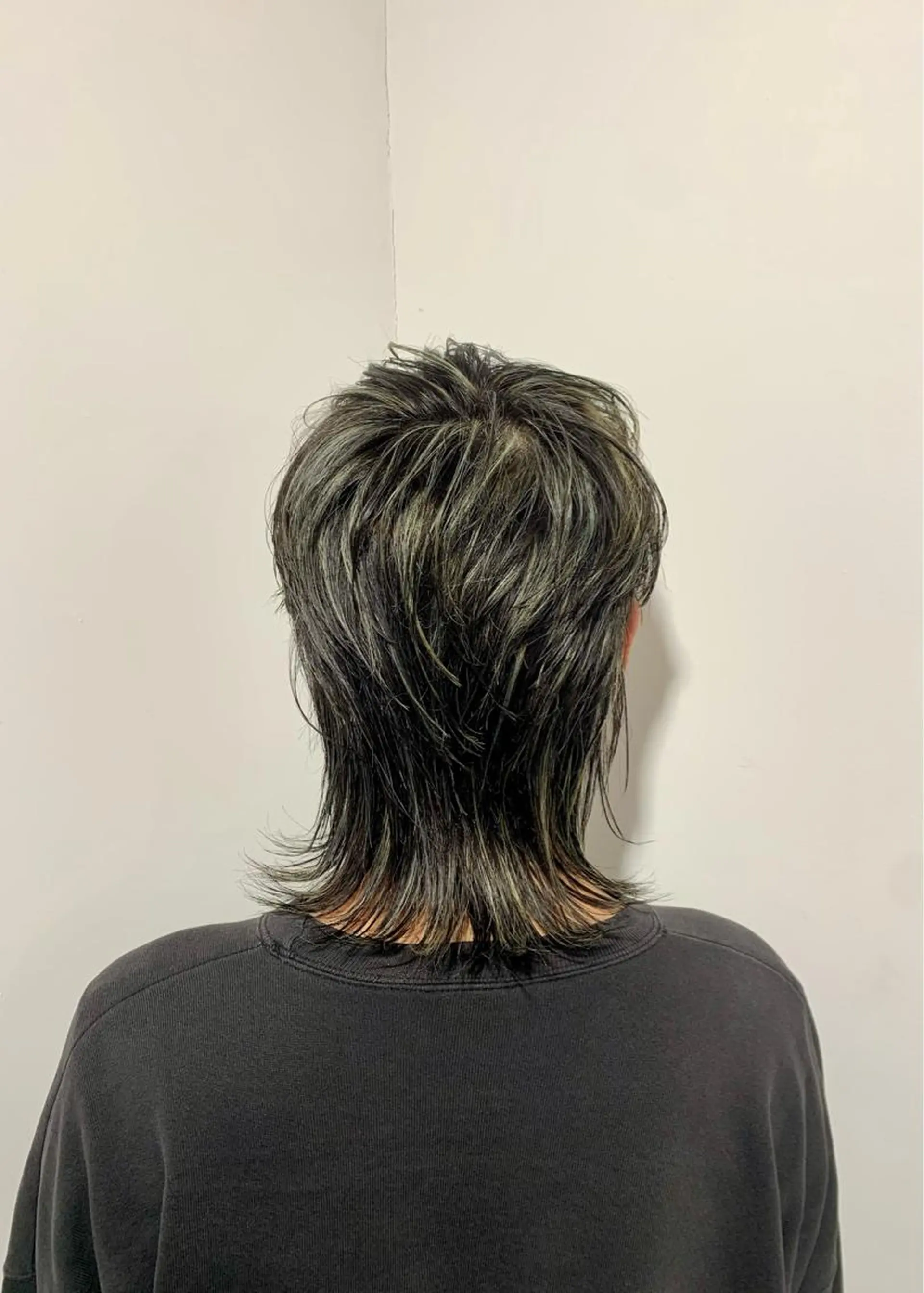 ミディアム メンズ もにか🌞原宿/渋谷 🌝ブリーチカラーのヘアスタイル