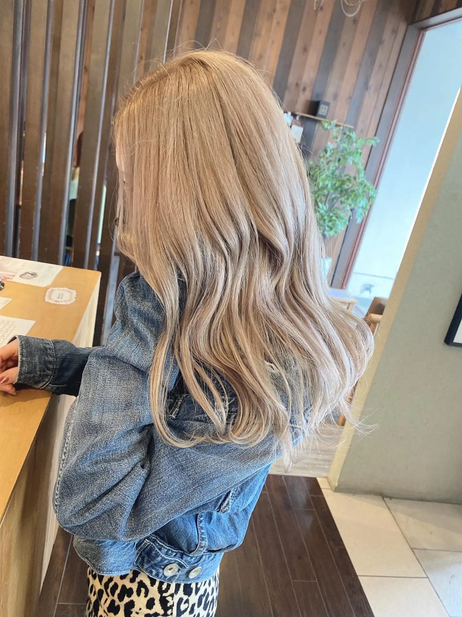 セミロング 具志 正太のヘアスタイル