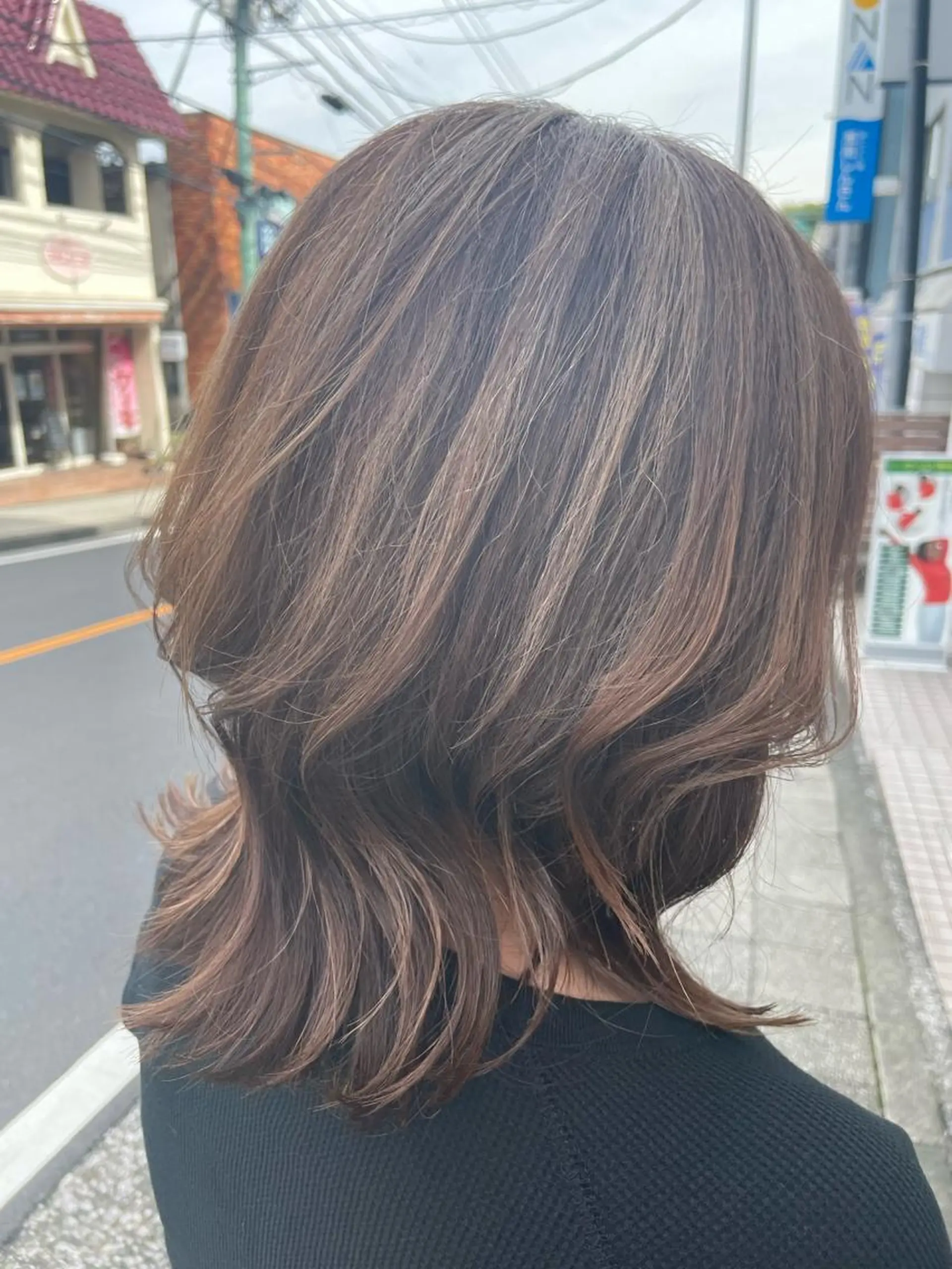 カラー ハイライトカラー おとみ ✂︎のヘアスタイル