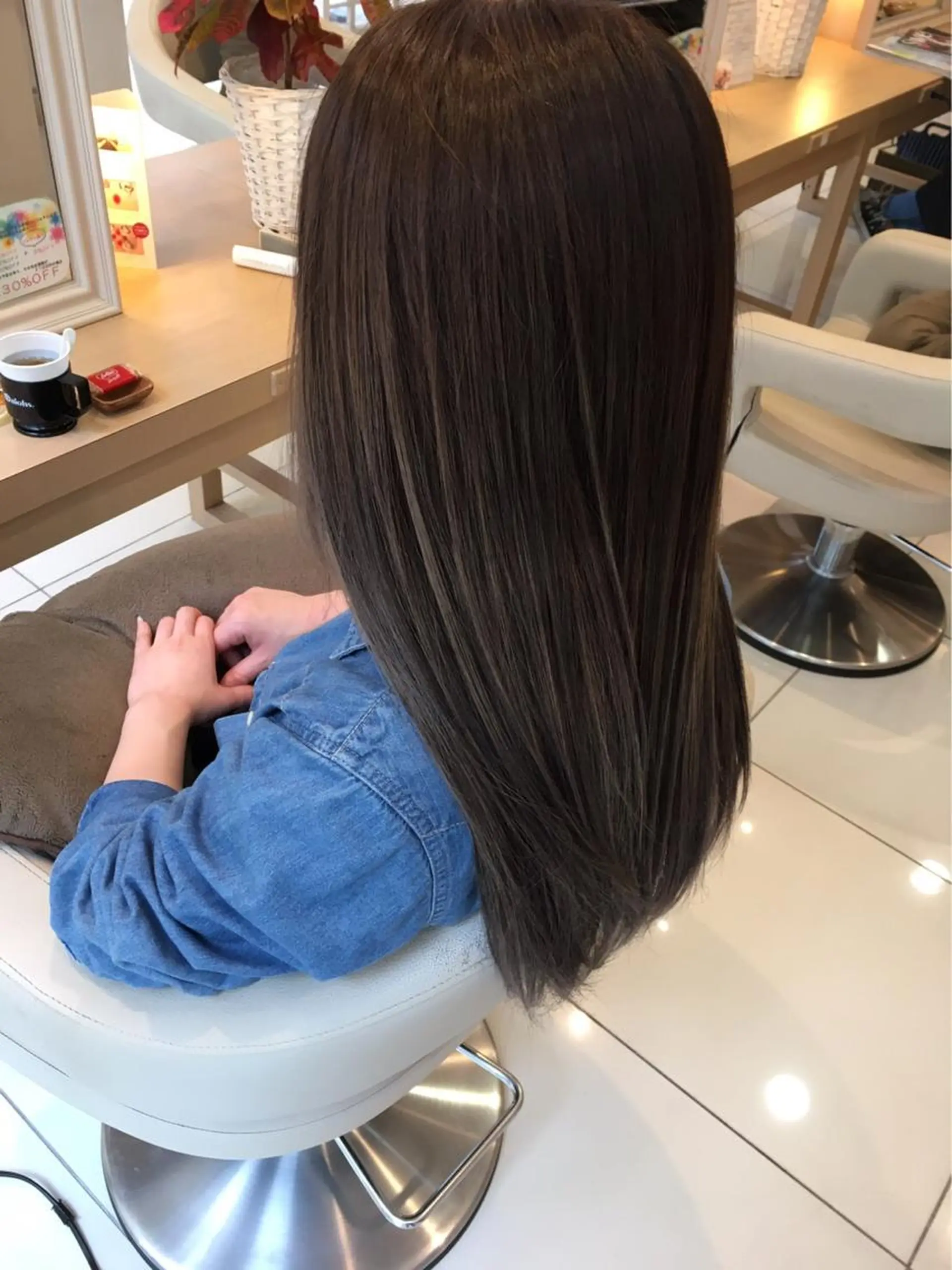 ロング カラー ハイライトカラー ハイライト 小田原NO1 美容師 飯田飛翔のヘアスタイル