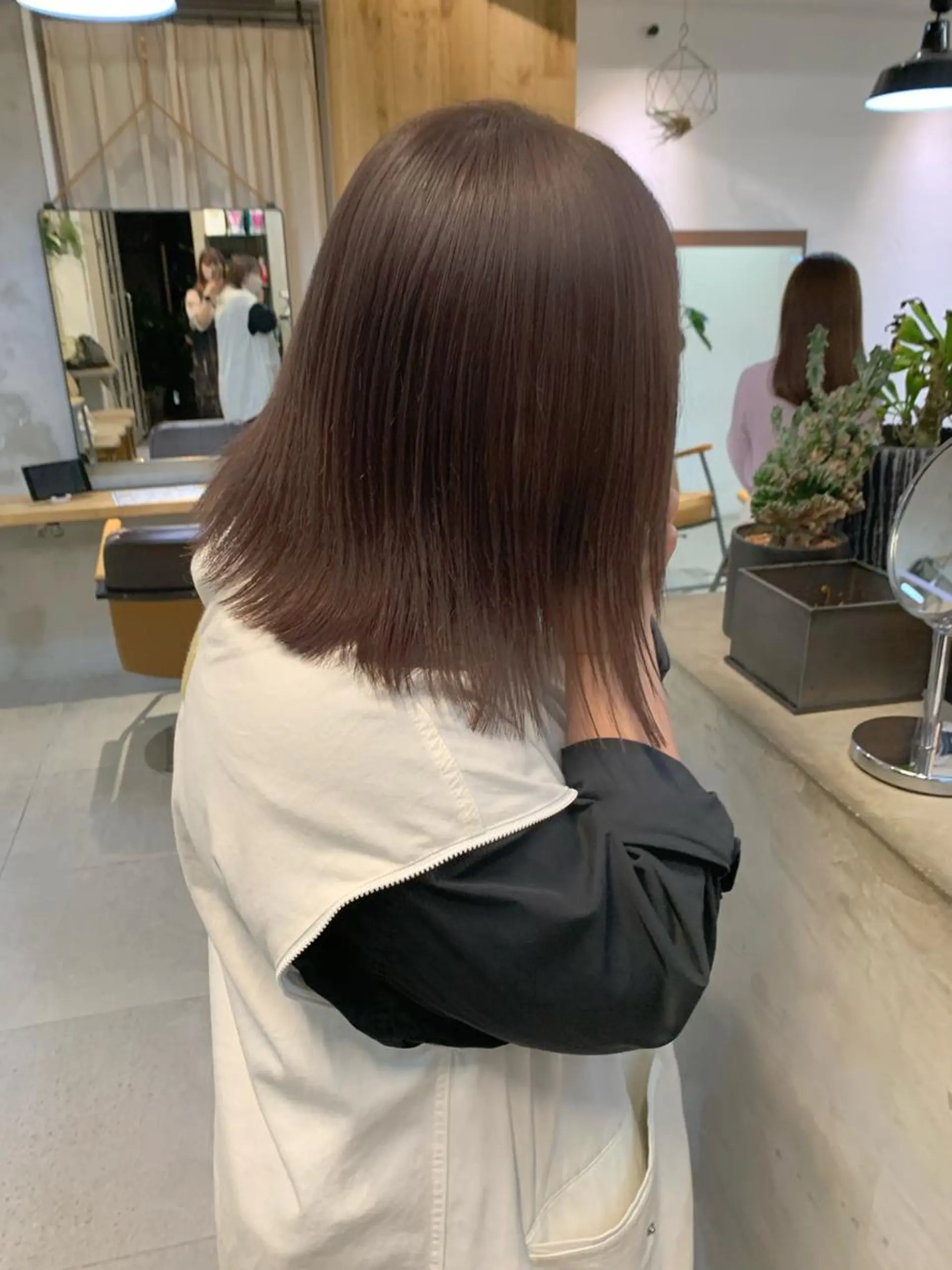 ミディアム カラー REINA☁️透明感 カラー/ぷつっと♡のヘアスタイル